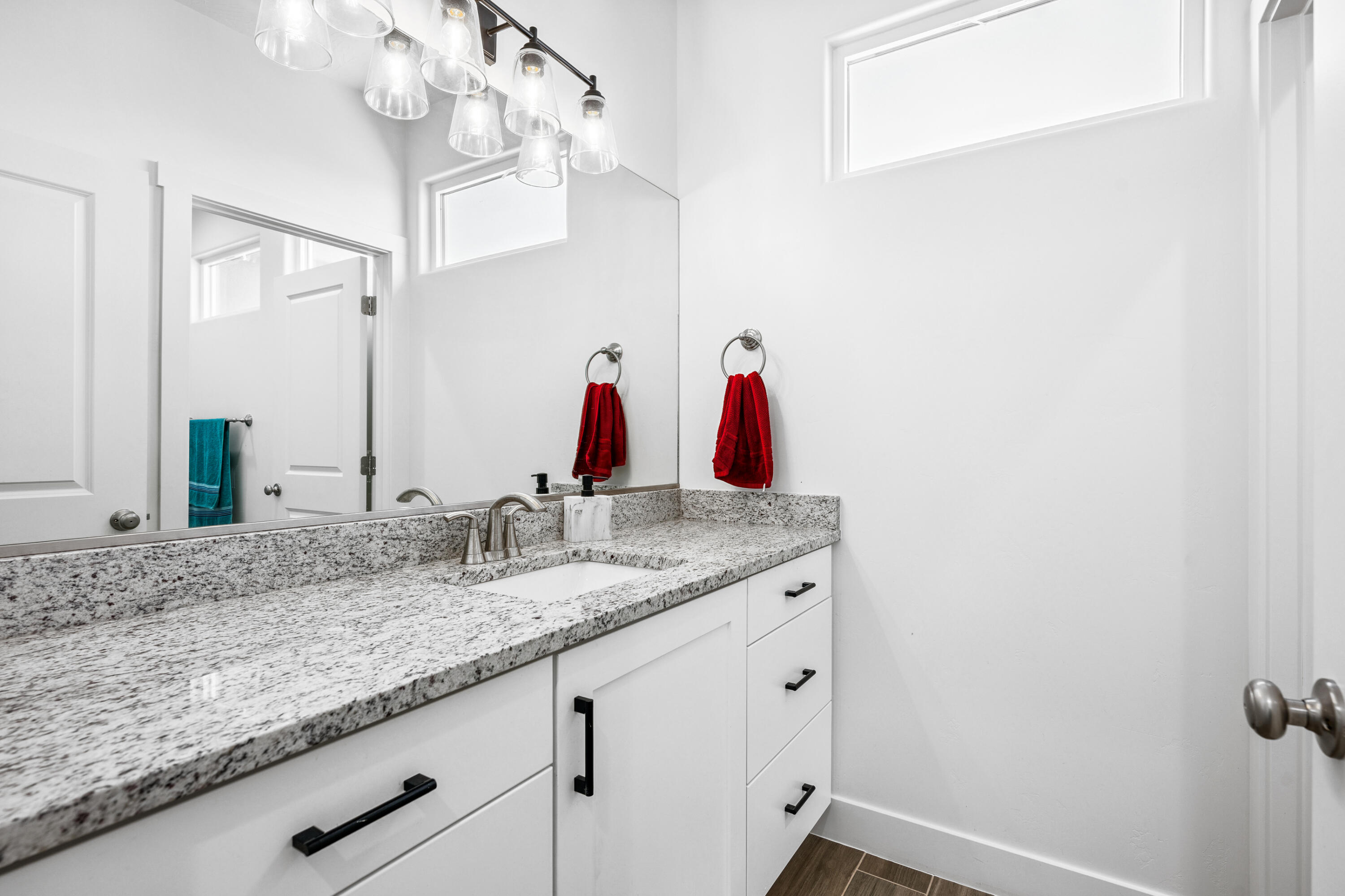 STONE POINT TOWNHOMES - Residential