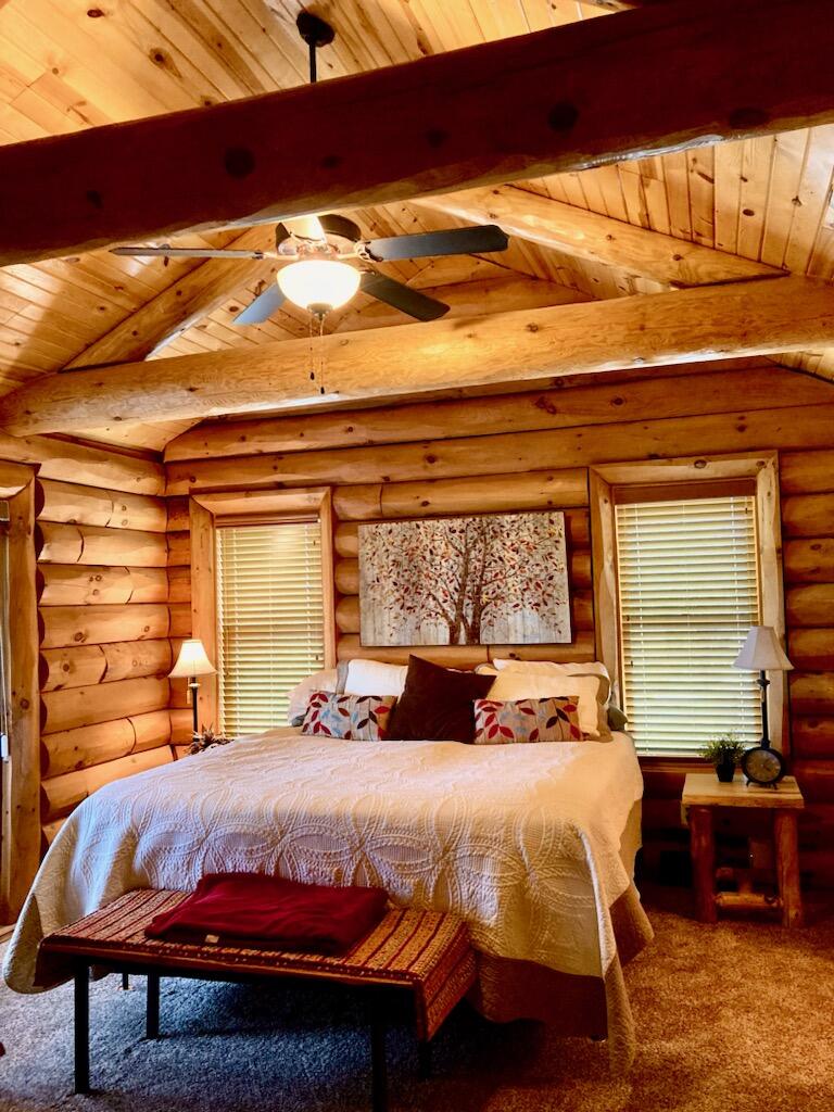 WHISPERING PINES SUB - Residential