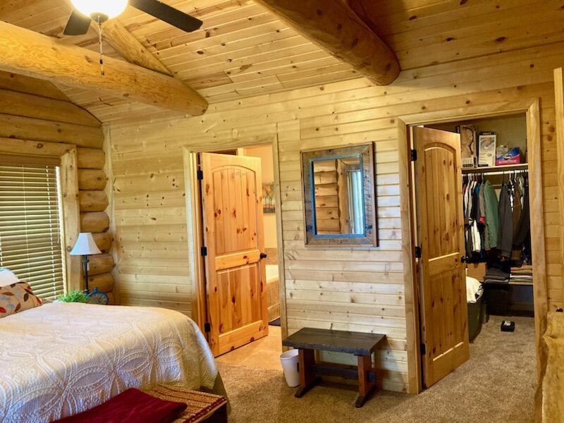 WHISPERING PINES SUB - Residential