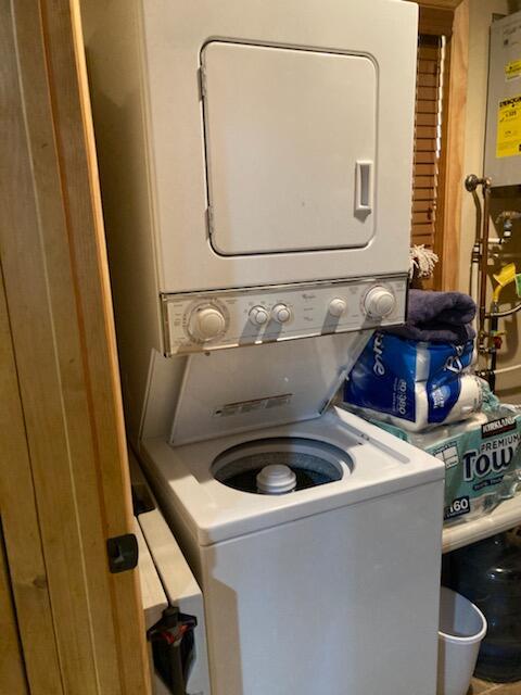 WHISPERING PINES SUB - Residential