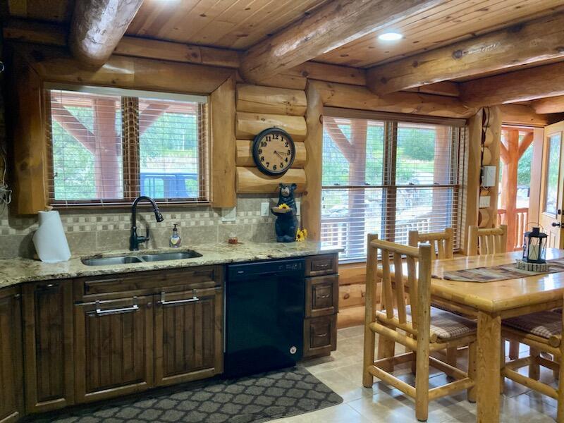 WHISPERING PINES SUB - Residential