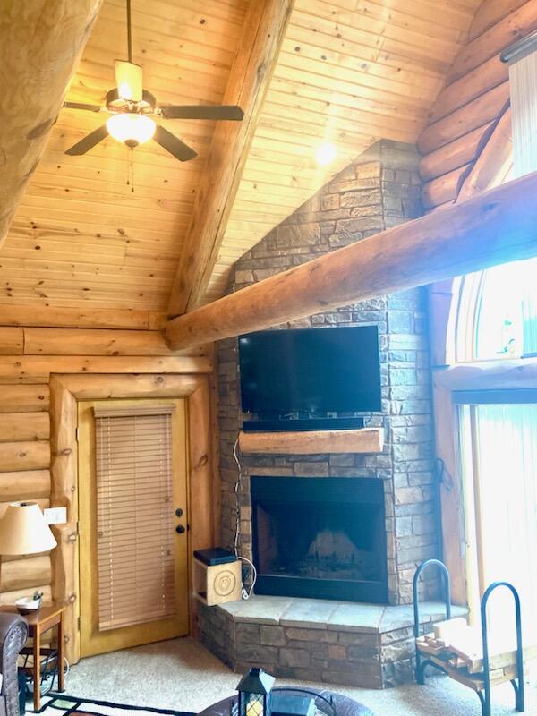 WHISPERING PINES SUB - Residential