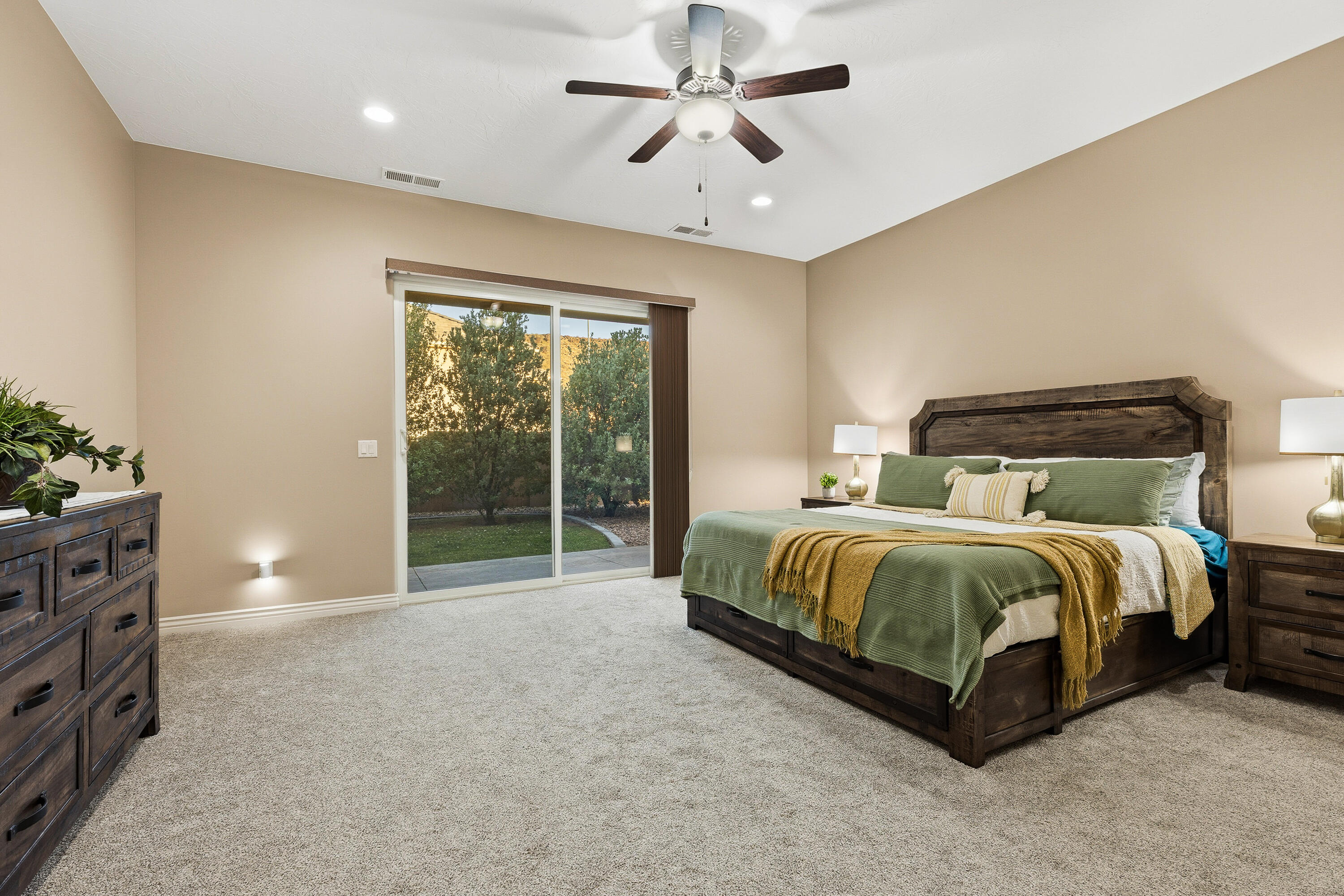 DIXIE SPRINGS - Residential