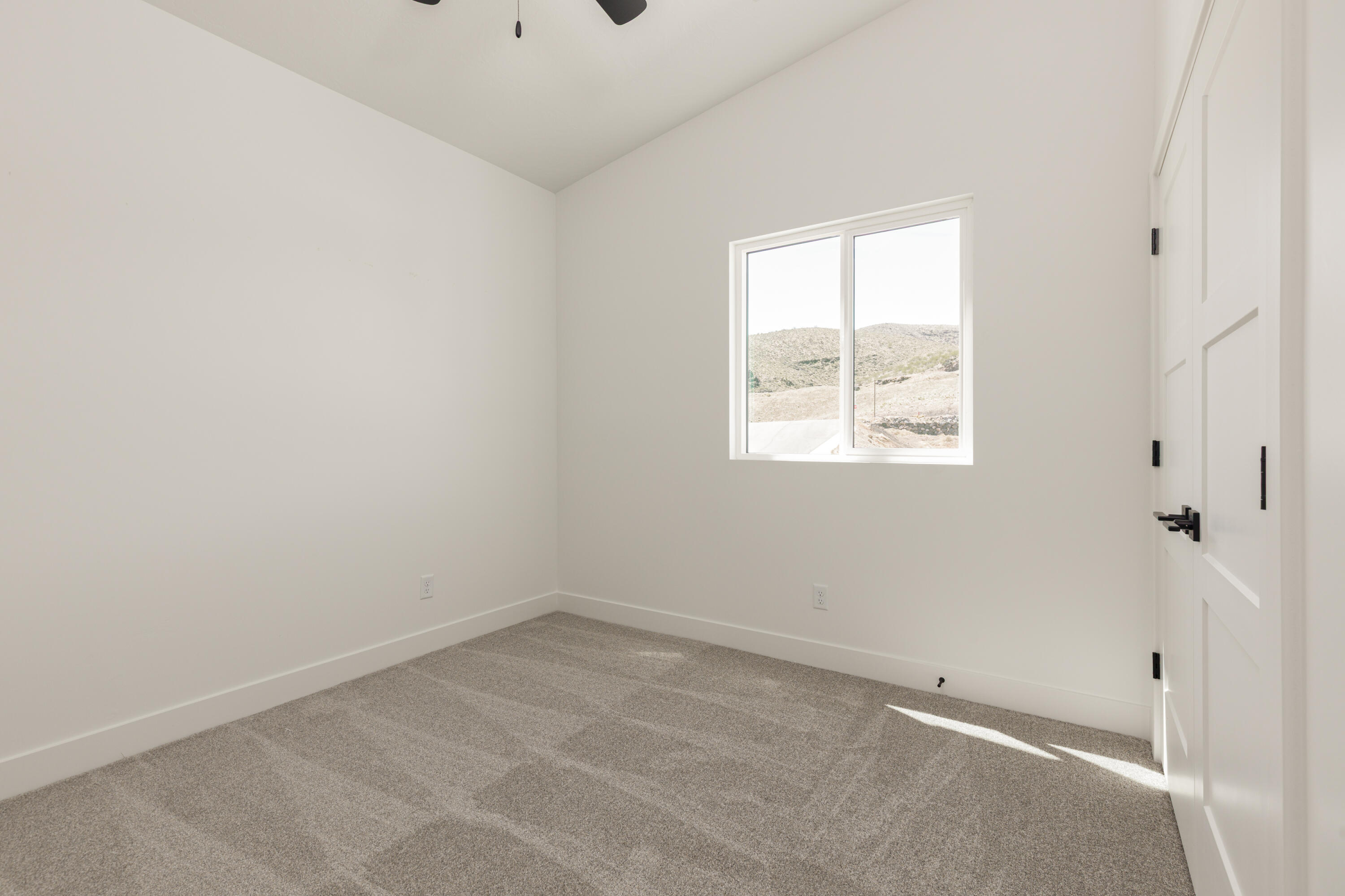 HURRICANE VIEWS - Residential