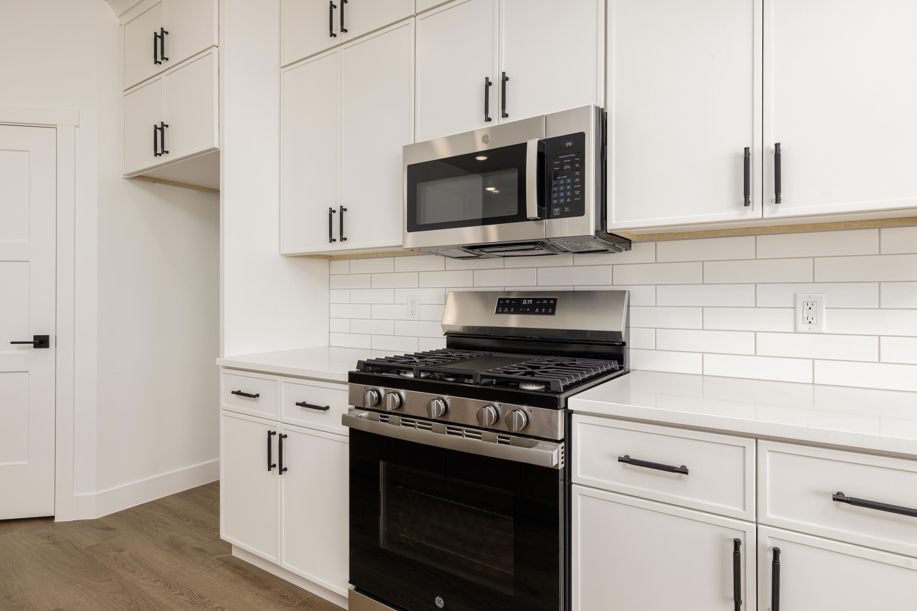 HURRICANE VIEWS - Residential