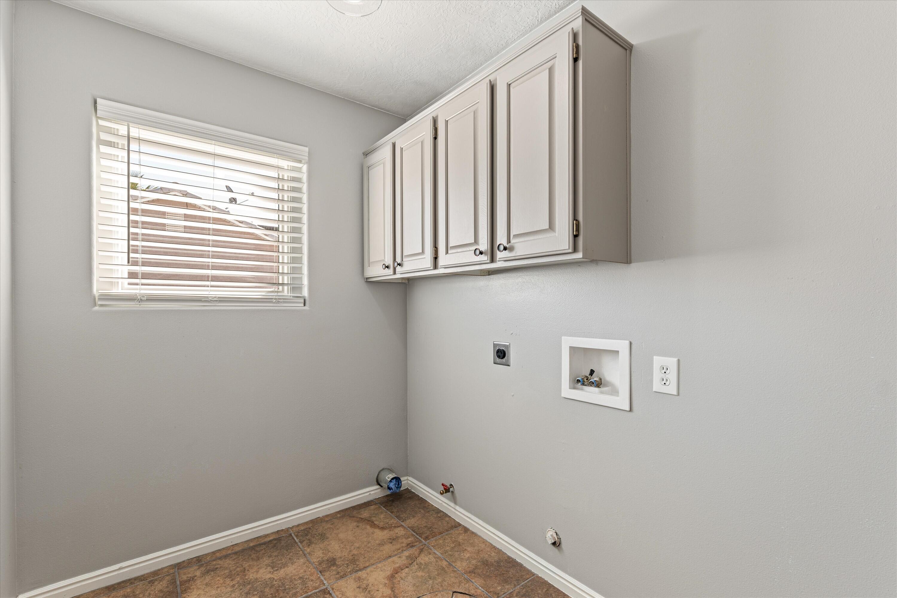 CHEYENNE AT RED CLIFFS - Residential