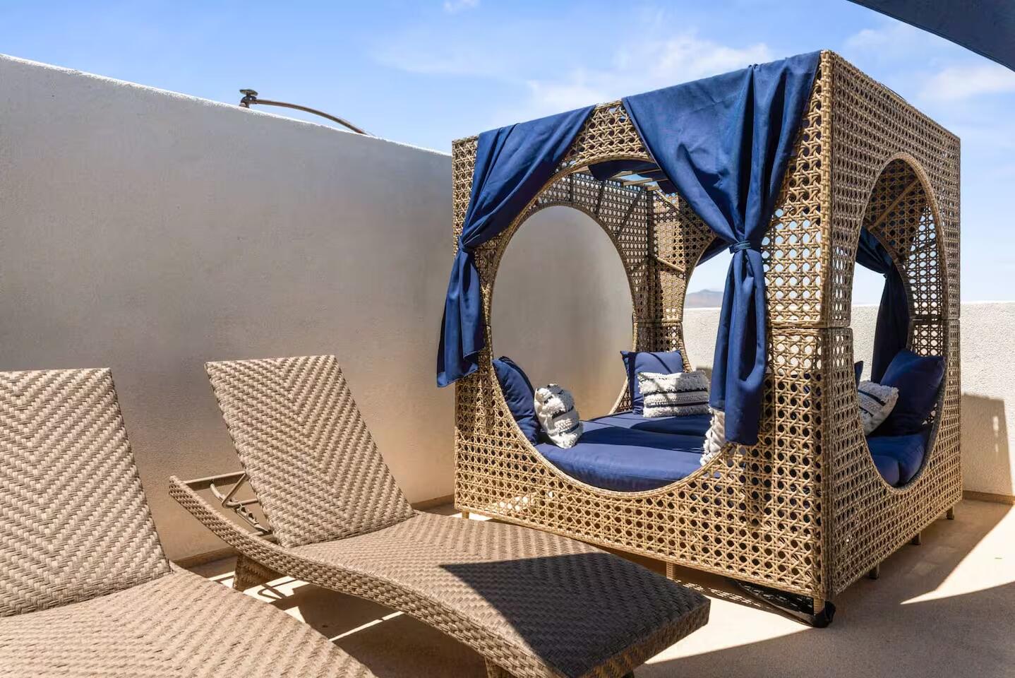 DESERT COLOR RESORT - Residential