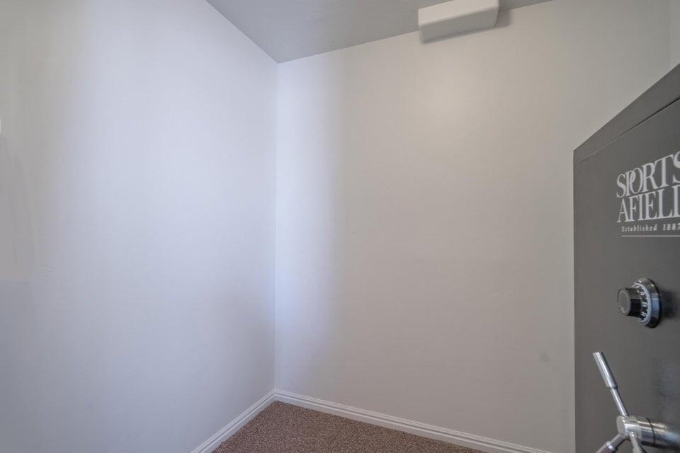 SIENNA HEIGHTS - Residential