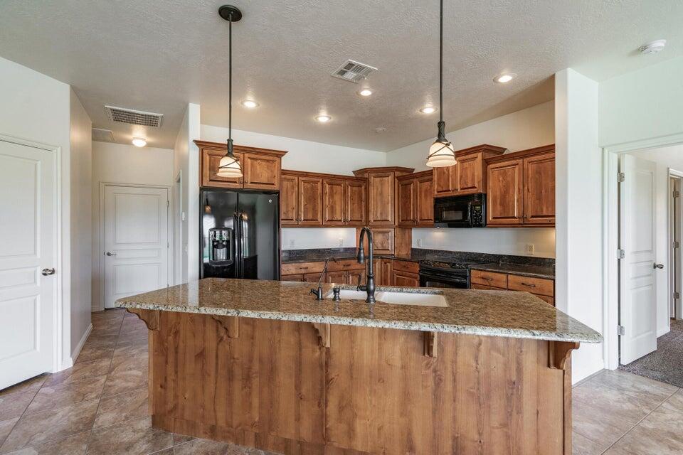 SIENNA HEIGHTS - Residential