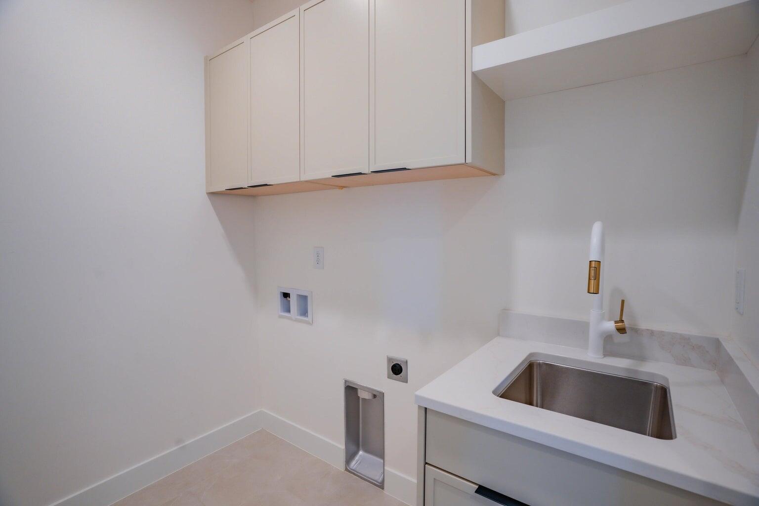 SAND HOLLOW VILLAGE - Residential