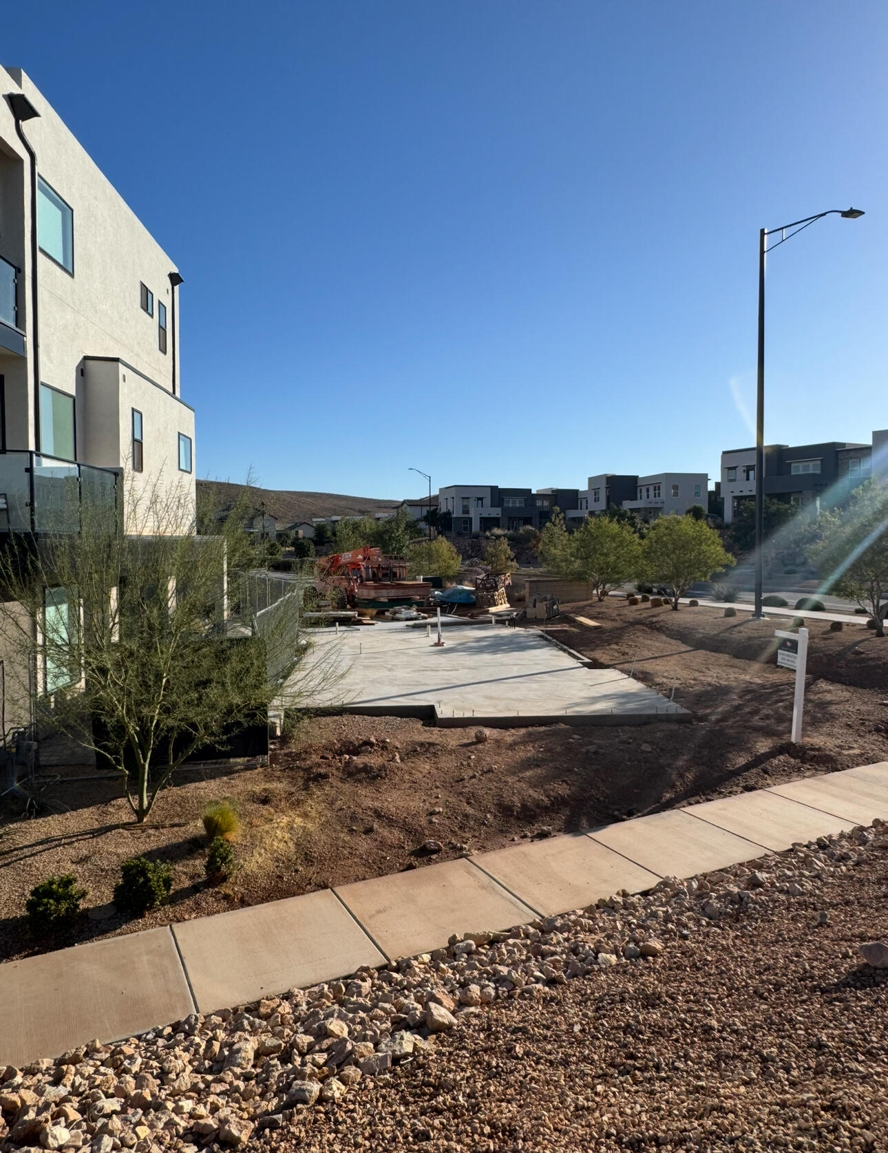 DESERT COLOR RESORT - Residential