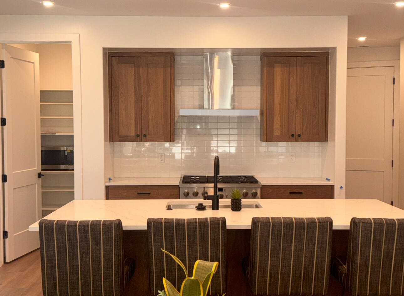 DESERT COLOR RESORT - Residential