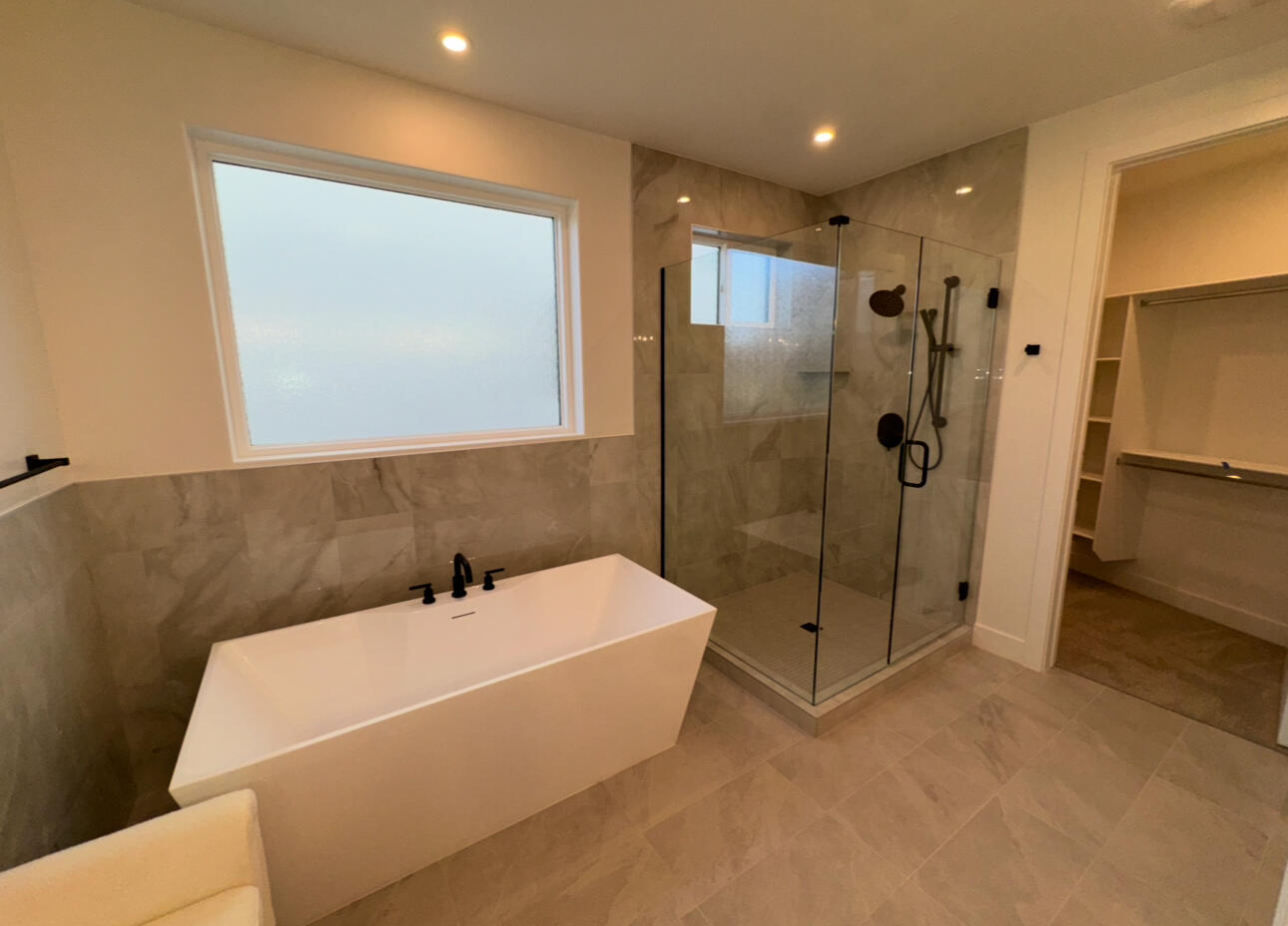 DESERT COLOR RESORT - Residential