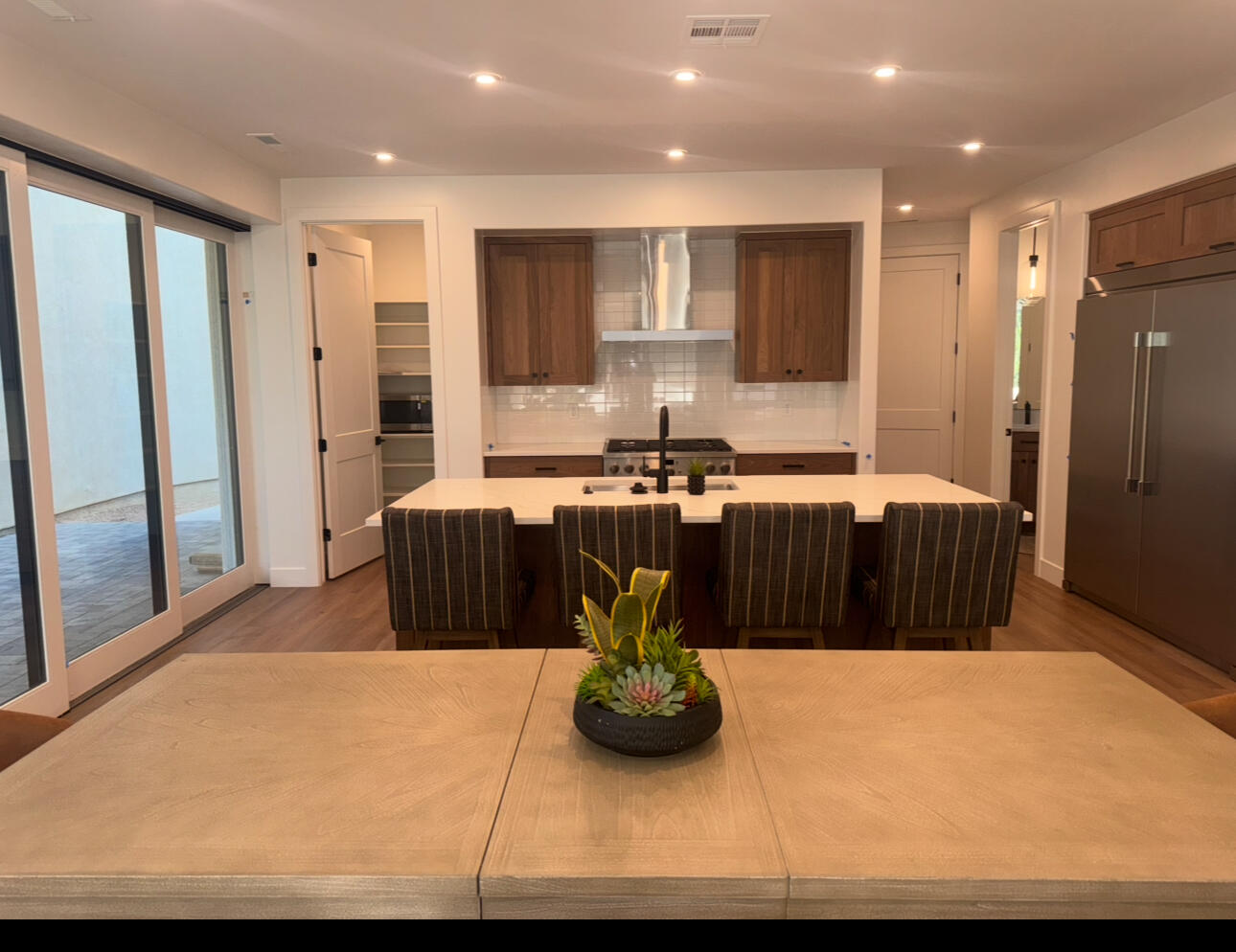 DESERT COLOR RESORT - Residential