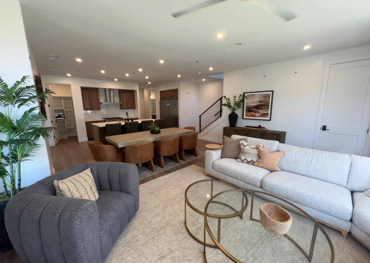 DESERT COLOR RESORT - Residential