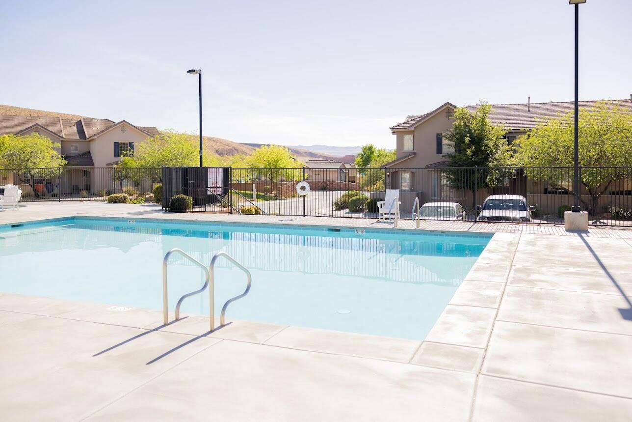 CASITAS AT HIDDEN VALLEY - Residential