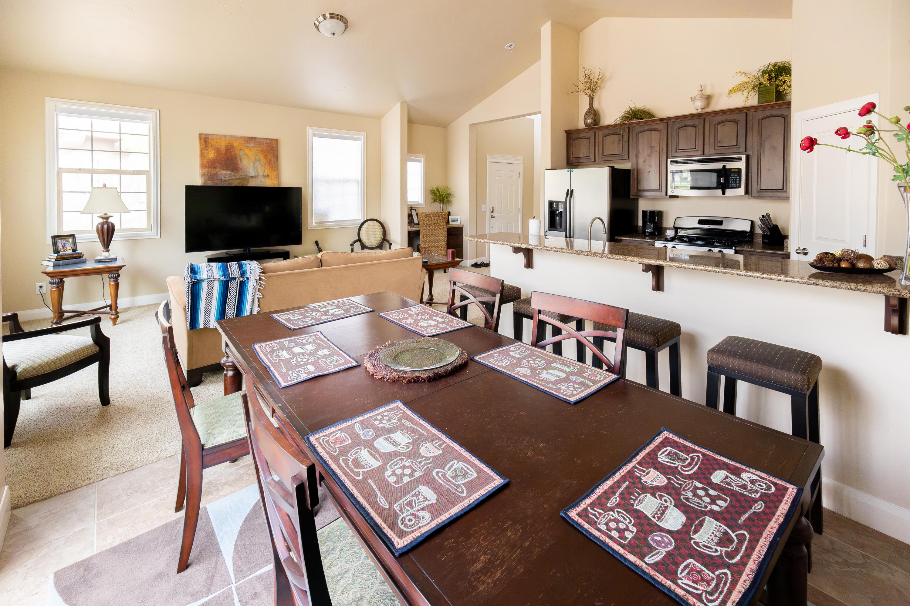 CASITAS AT HIDDEN VALLEY - Residential