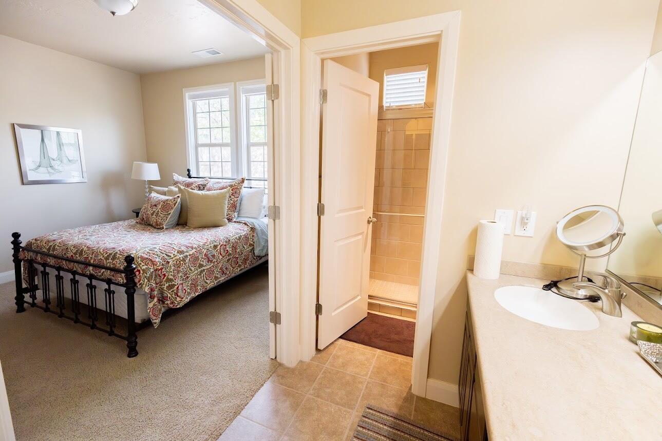 CASITAS AT HIDDEN VALLEY - Residential