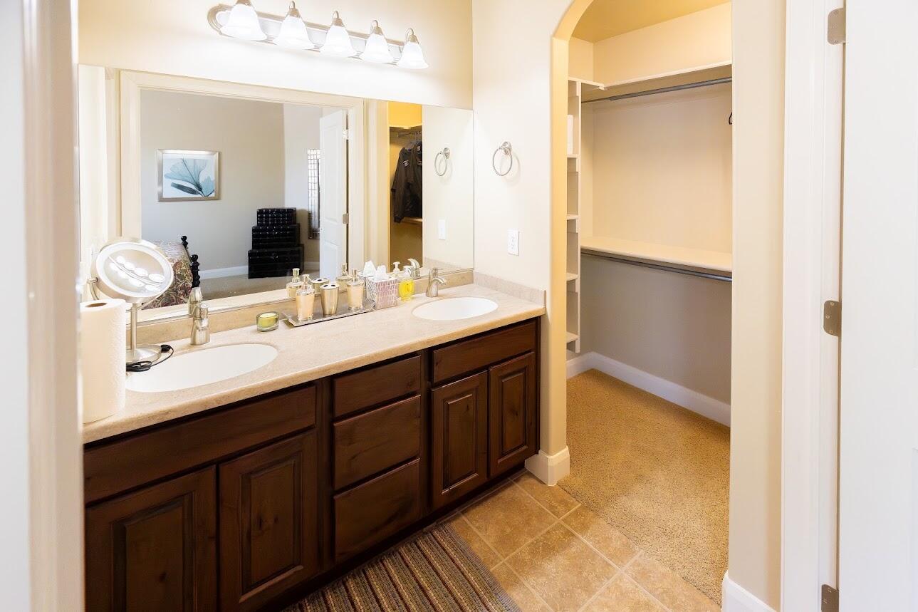 CASITAS AT HIDDEN VALLEY - Residential