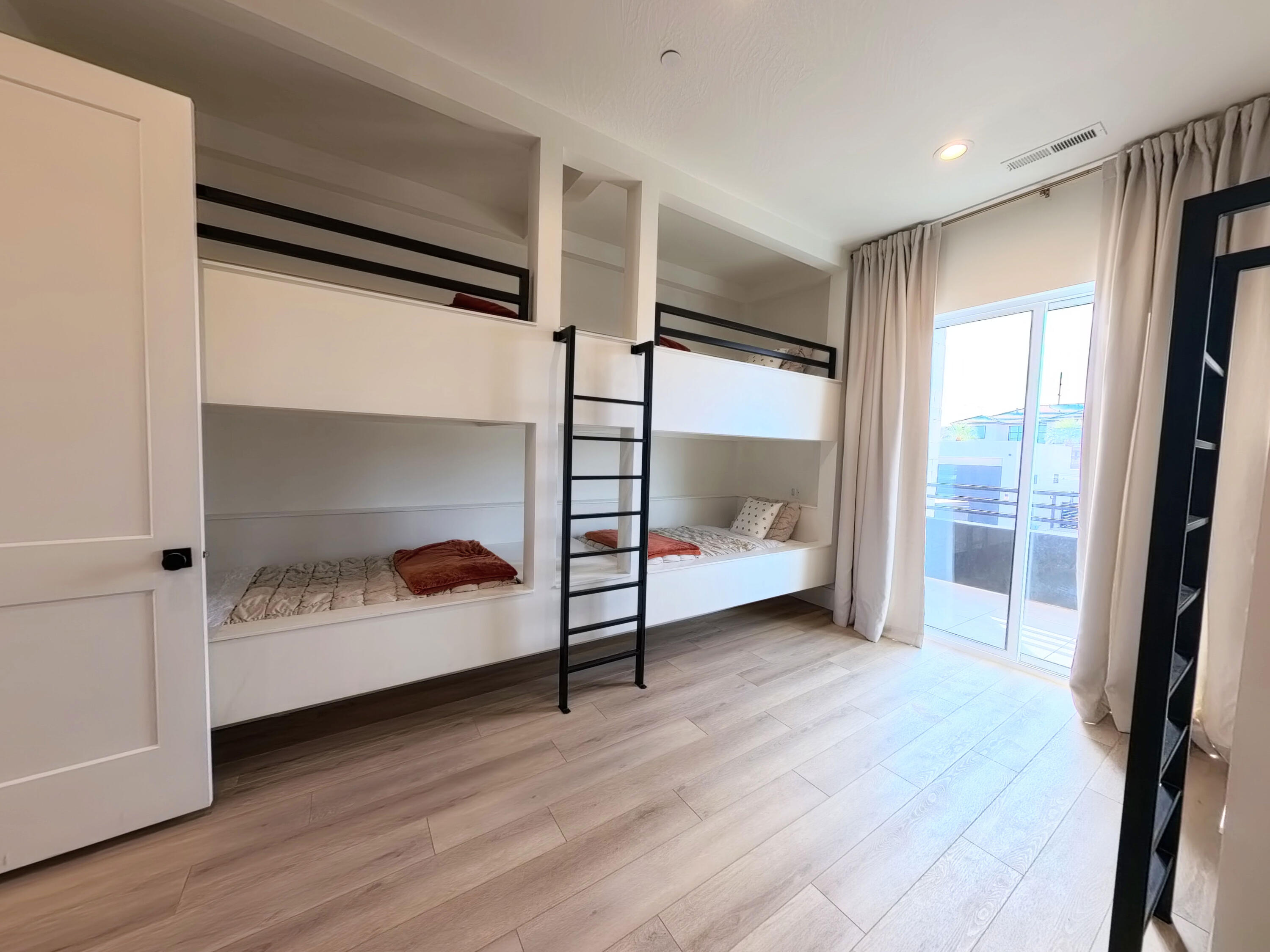 PECAN VALLEY - Residential