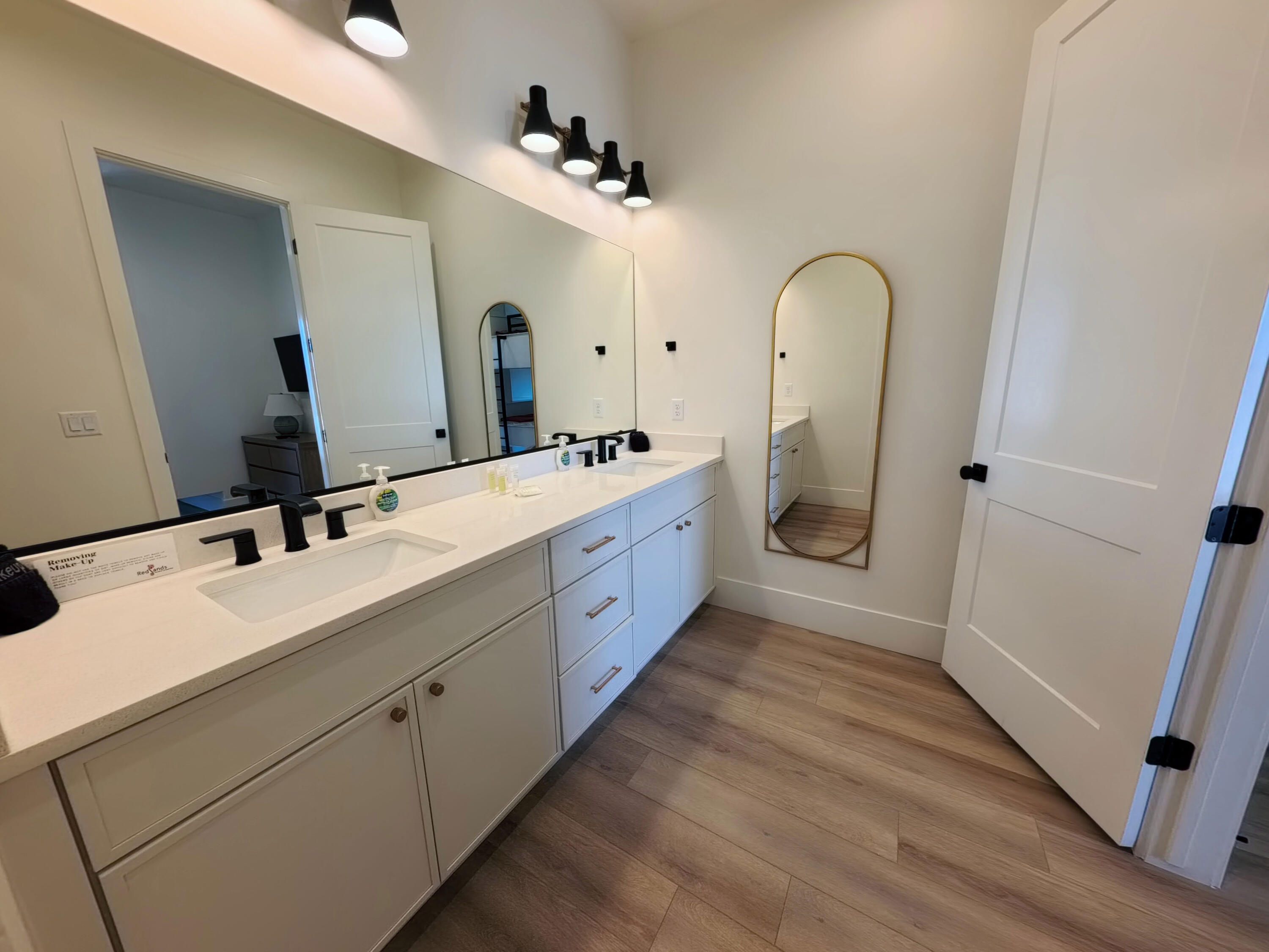 PECAN VALLEY - Residential