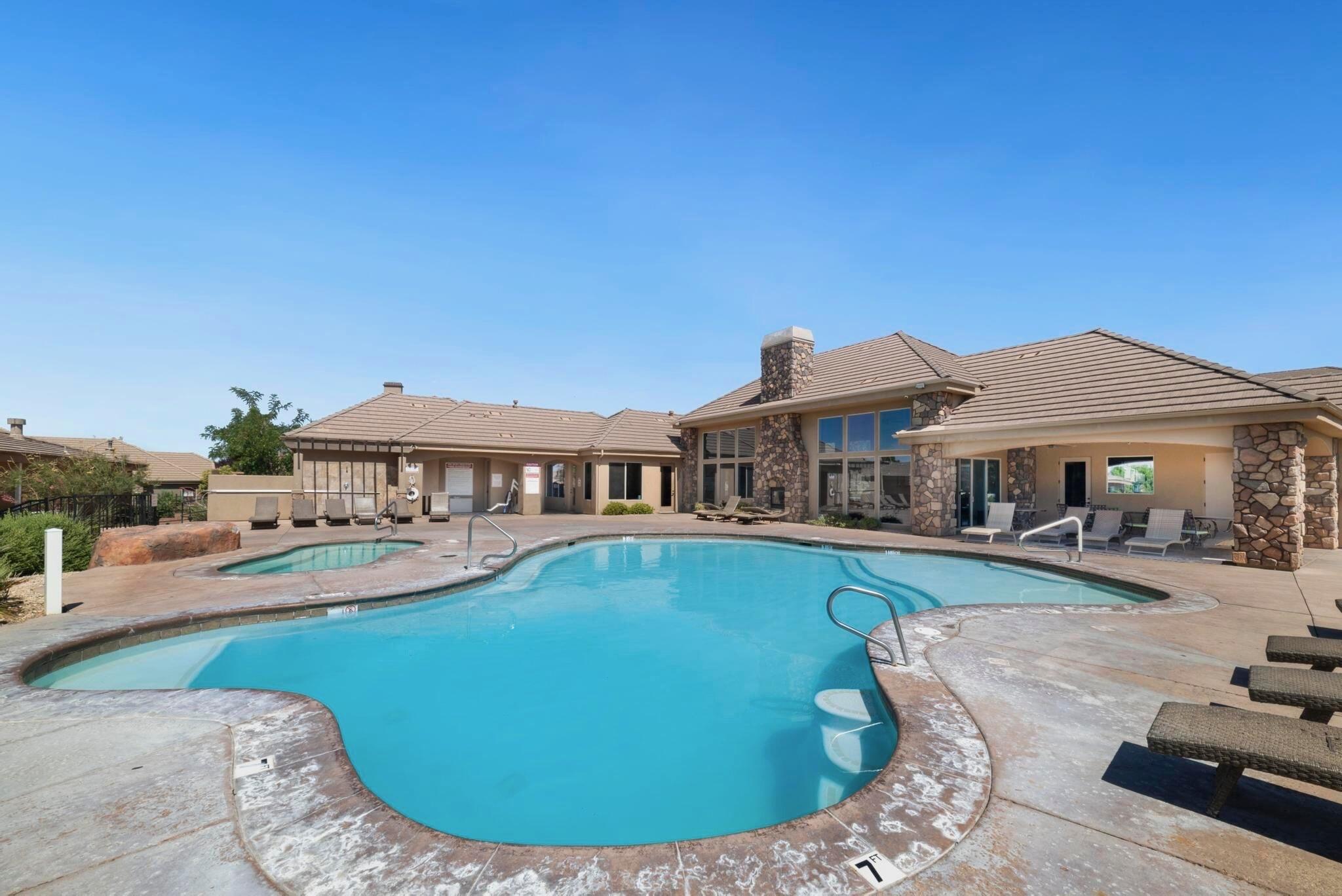 CORAL RIDGE TOWNHOMES - Residential