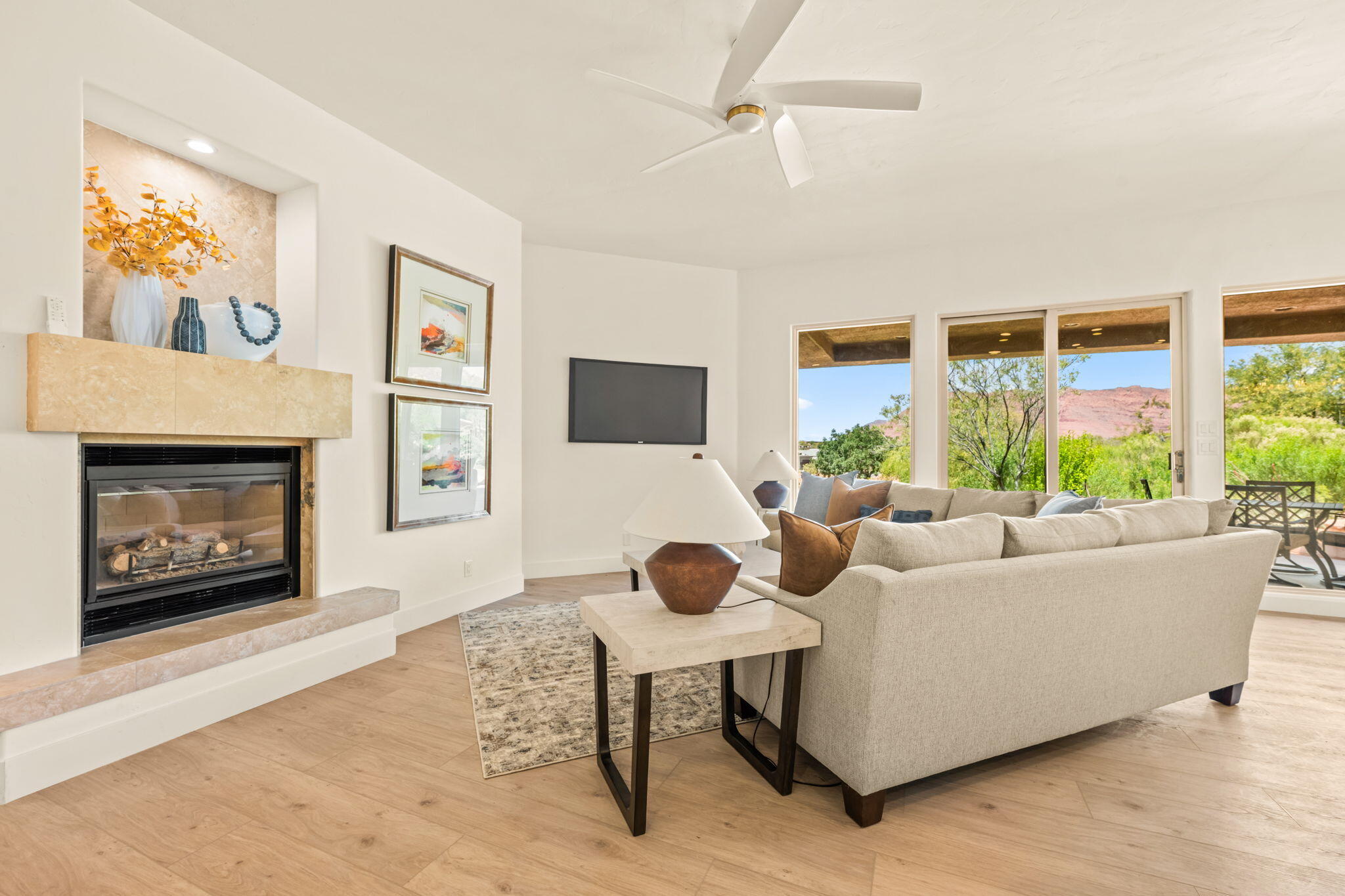 PAIUTE SPRINGS AT ENTRADA - Residential