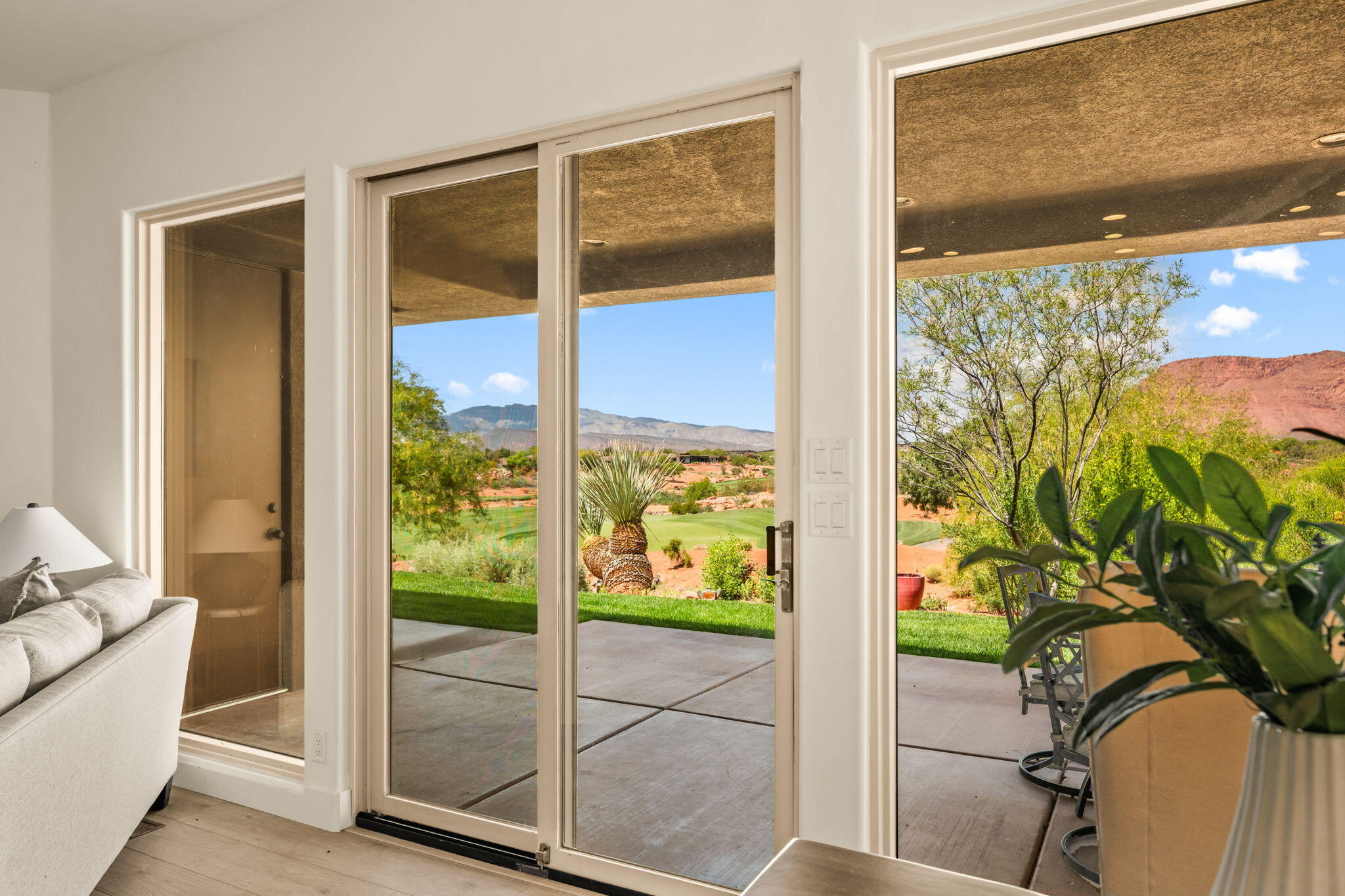PAIUTE SPRINGS AT ENTRADA - Residential