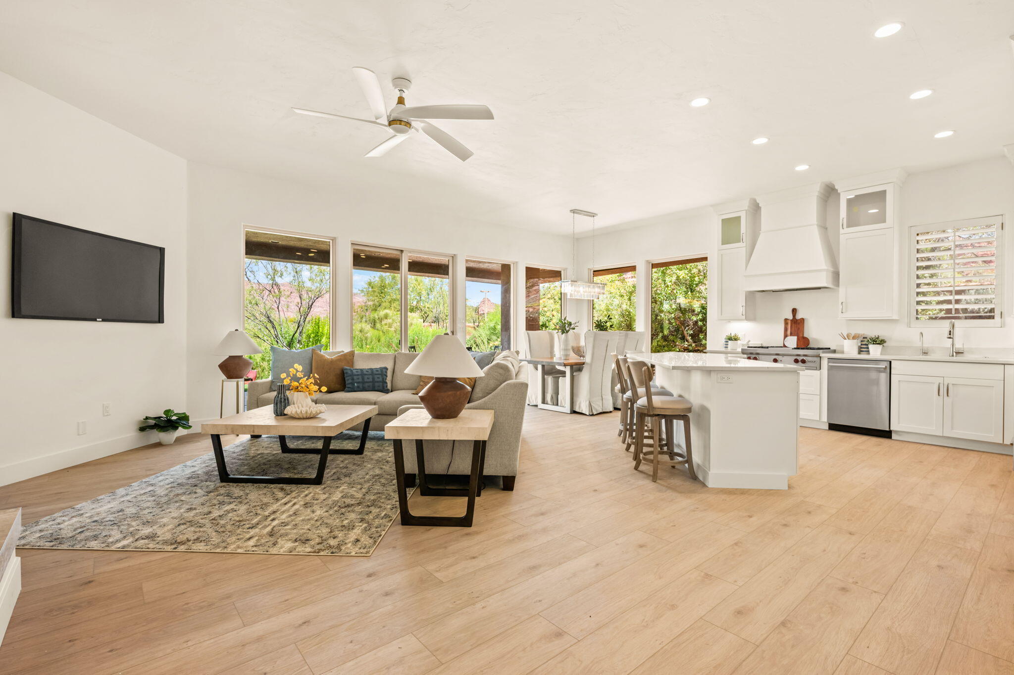 PAIUTE SPRINGS AT ENTRADA - Residential