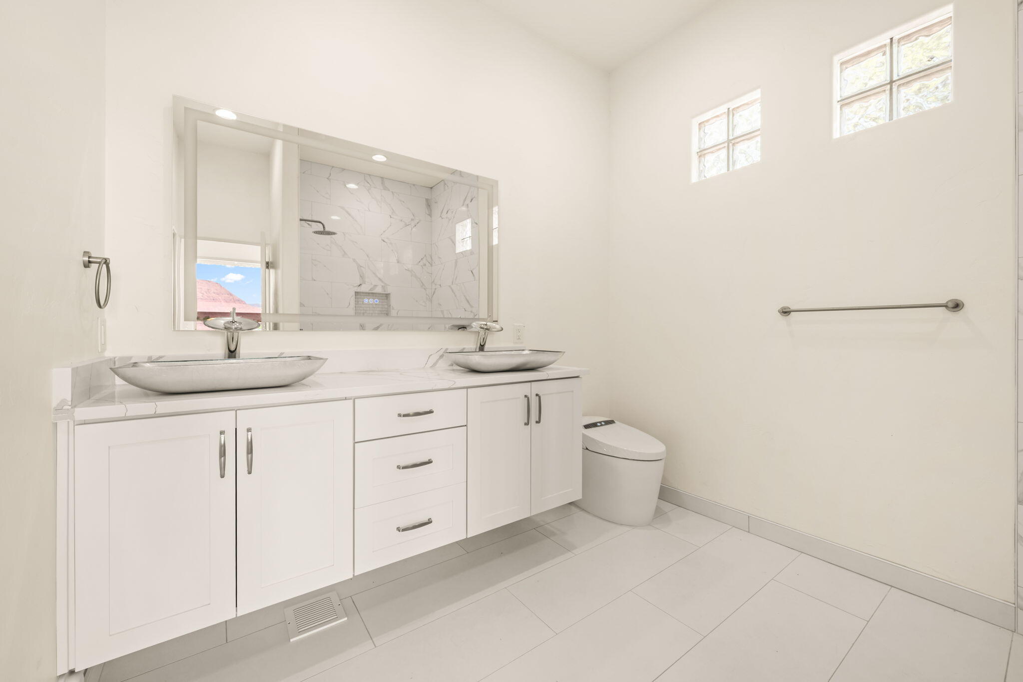 PAIUTE SPRINGS AT ENTRADA - Residential