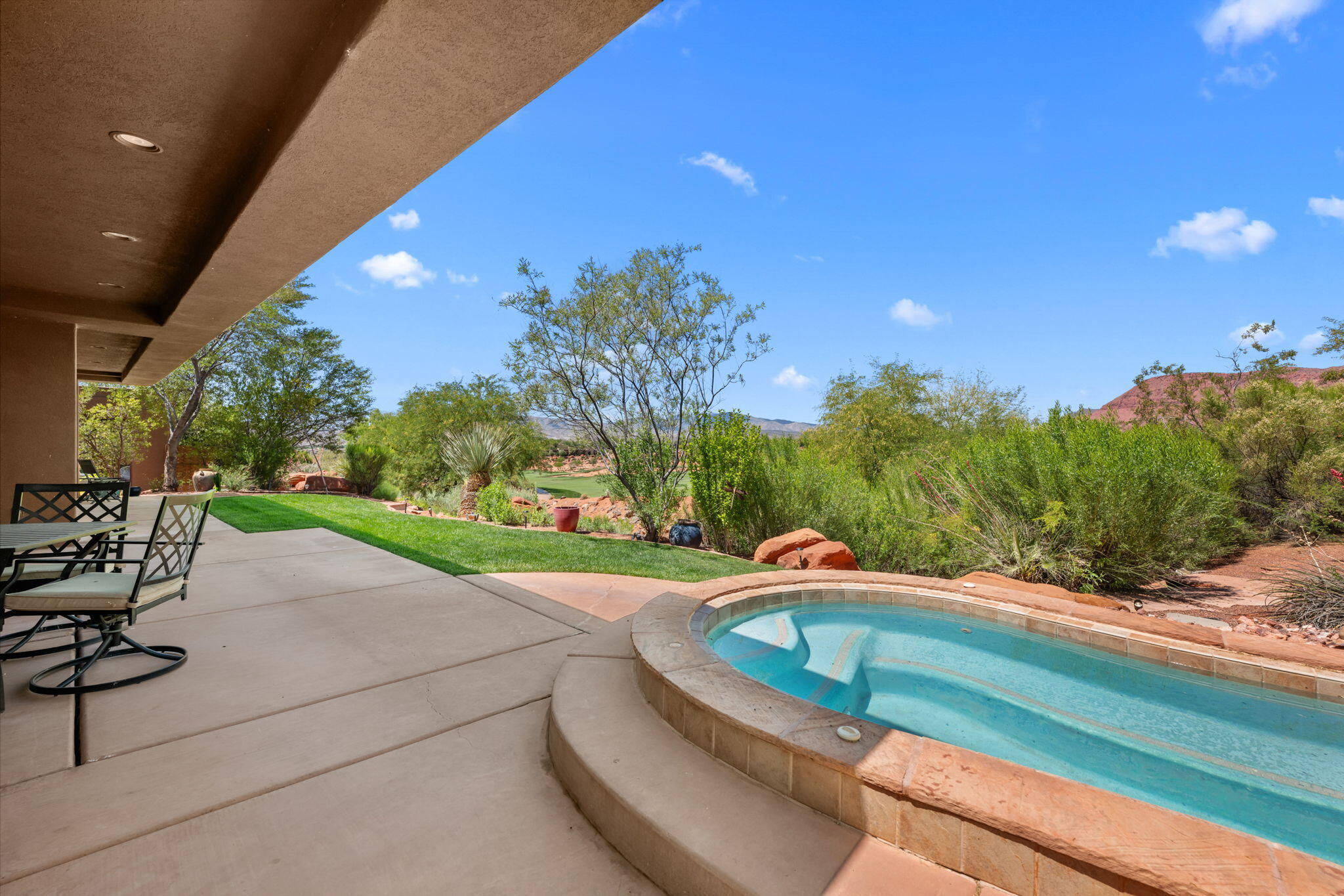 PAIUTE SPRINGS AT ENTRADA - Residential
