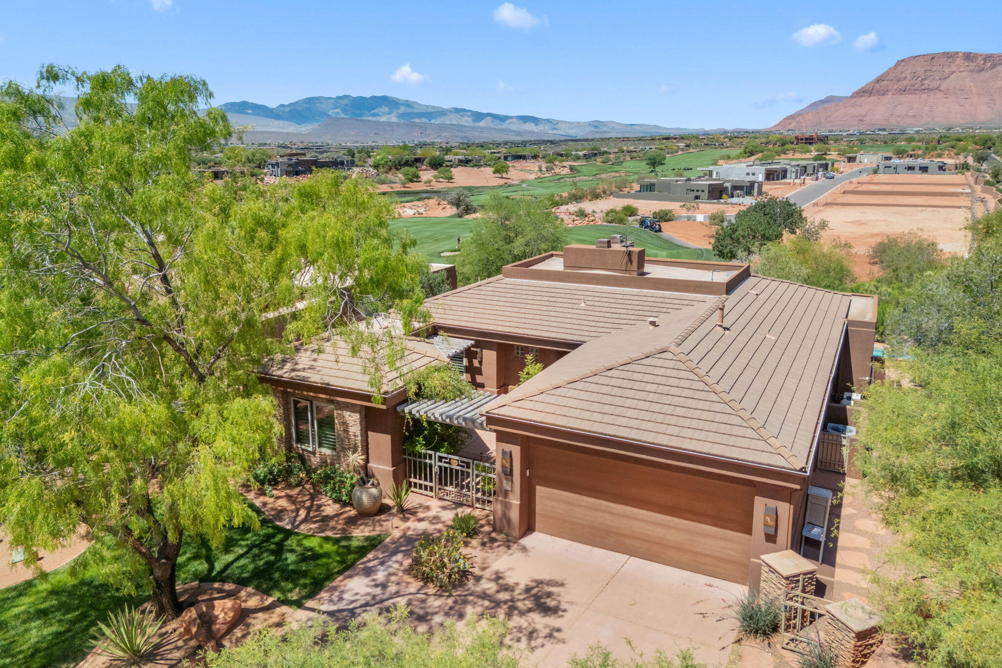 PAIUTE SPRINGS AT ENTRADA - Residential