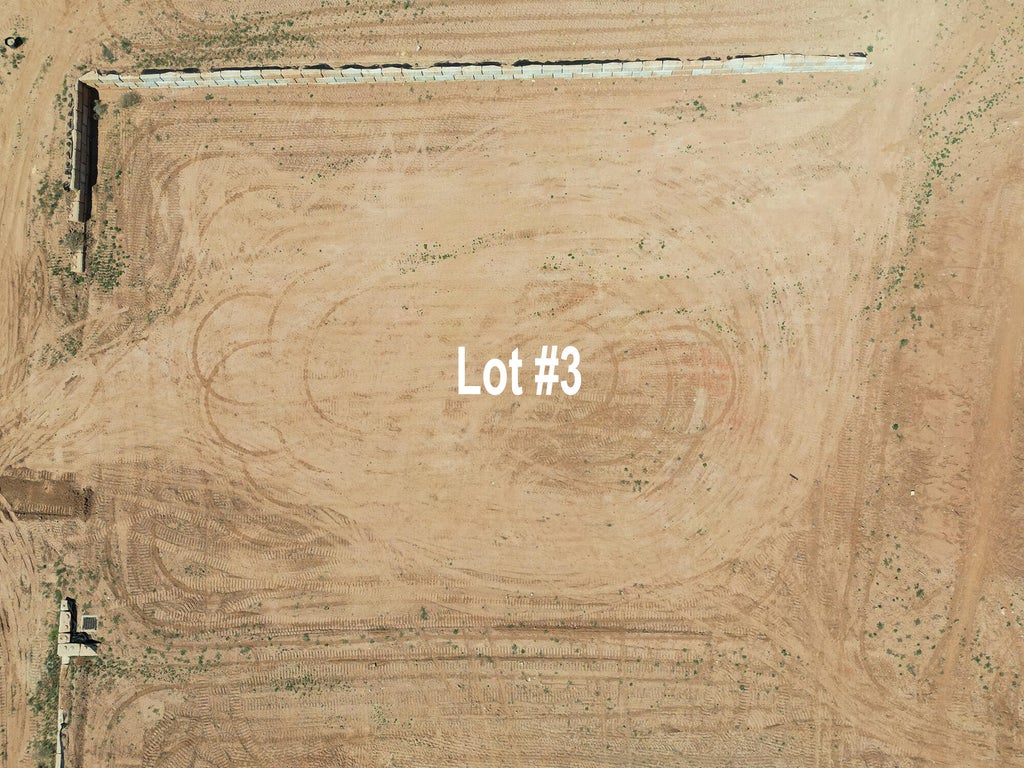 Photo of 2278 S 2100 E, Saint George, UT 84790 (MLS # 26-273621)
