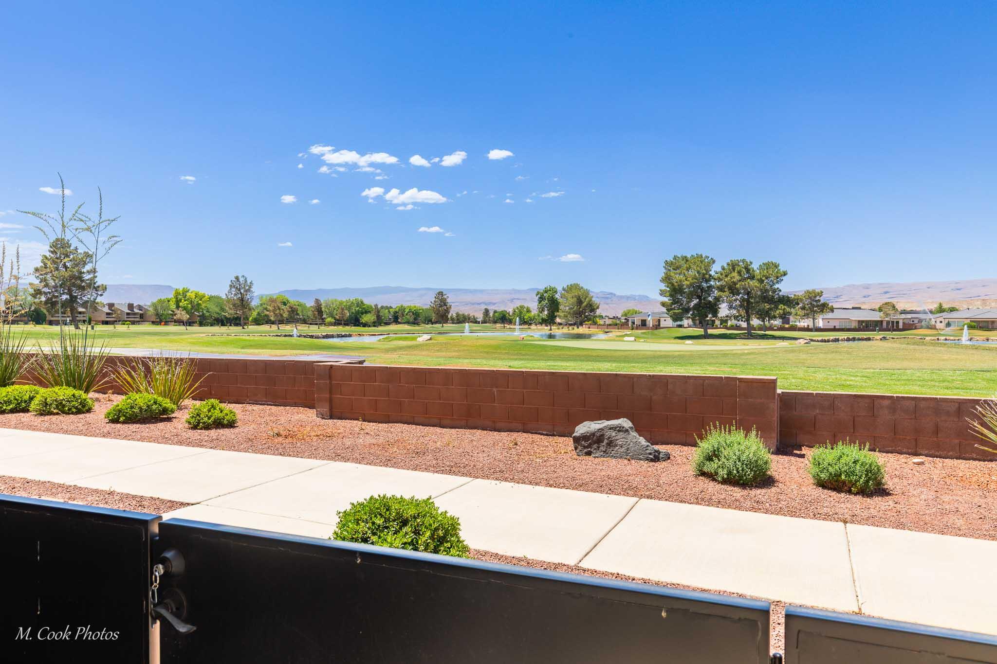 BLOOMINGTON VAC VILLAS - Residential