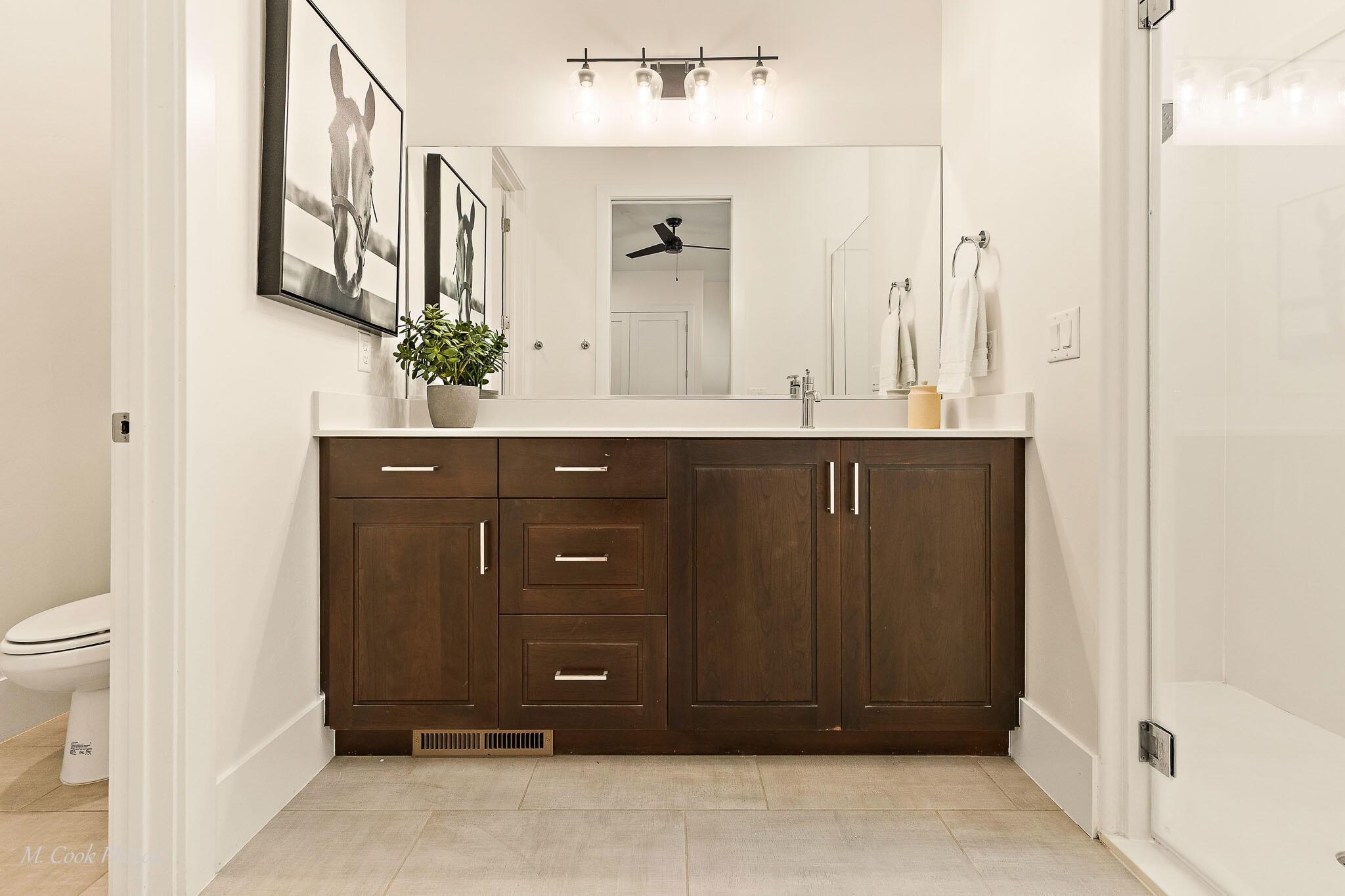 BLOOMINGTON VAC VILLAS - Residential