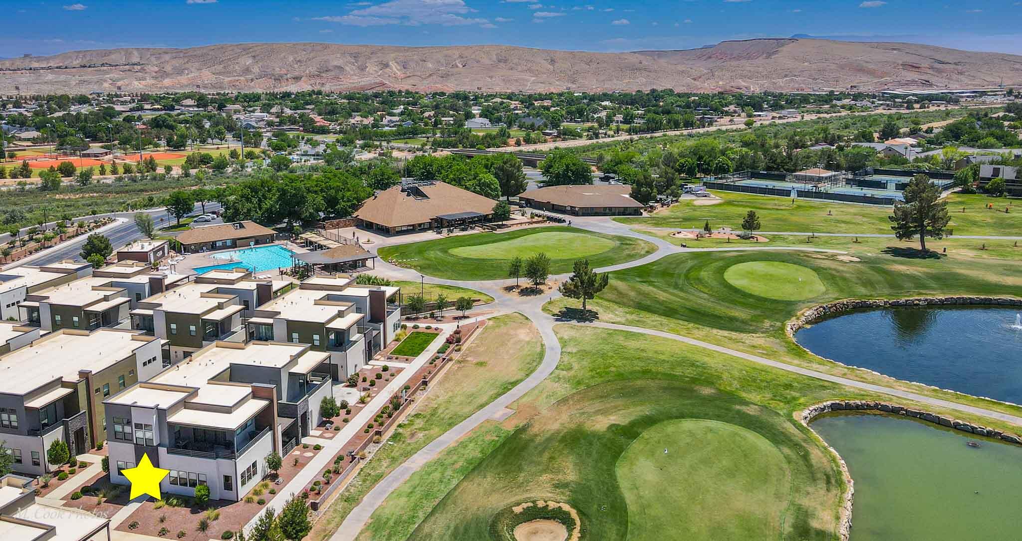 BLOOMINGTON VAC VILLAS - Residential