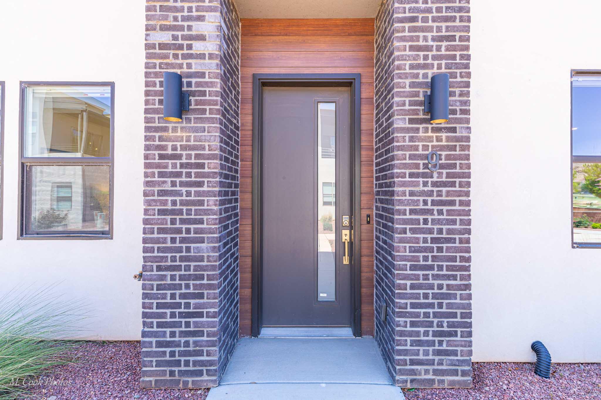 BLOOMINGTON VAC VILLAS - Residential
