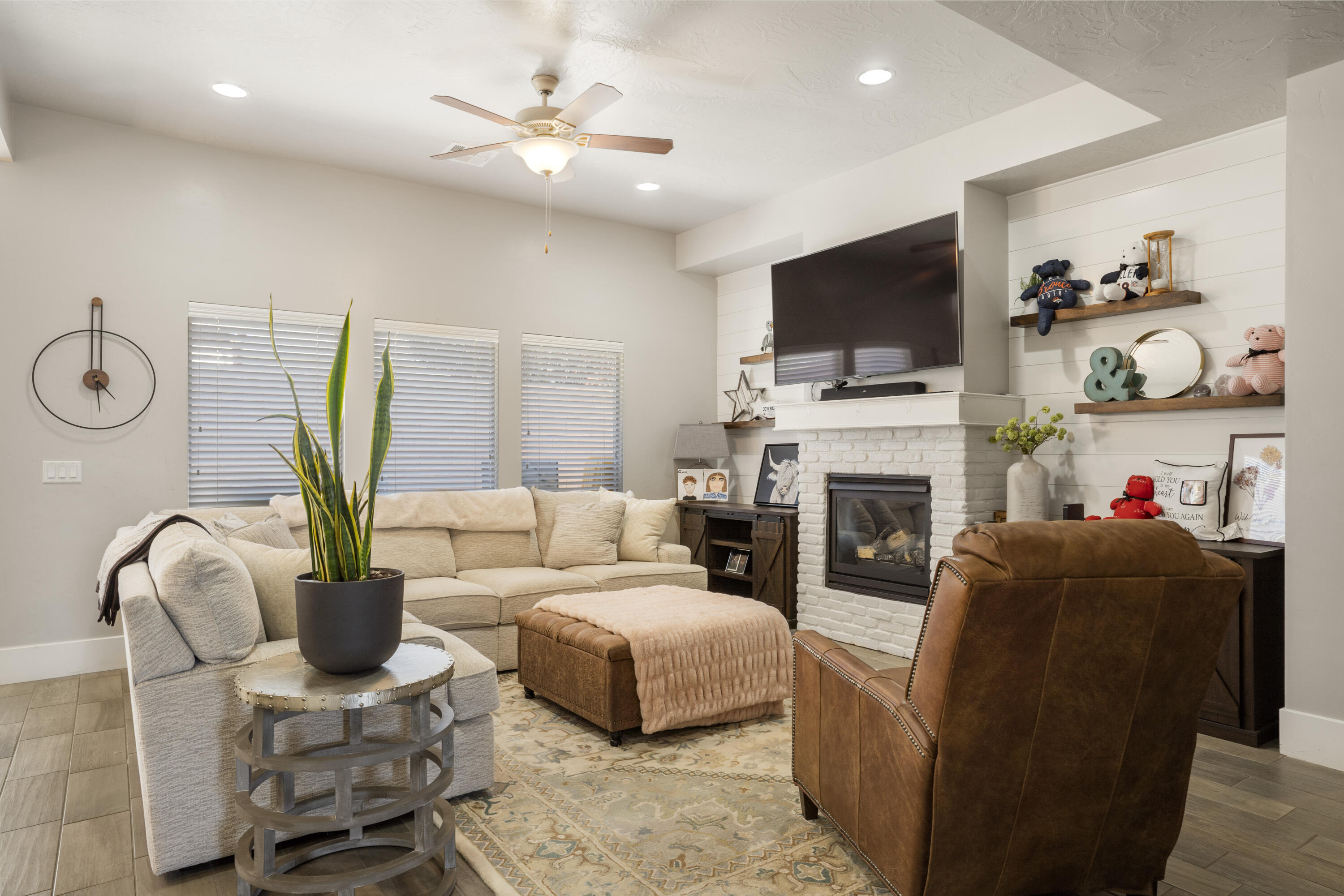 MULBERRY ESTATES - Residential