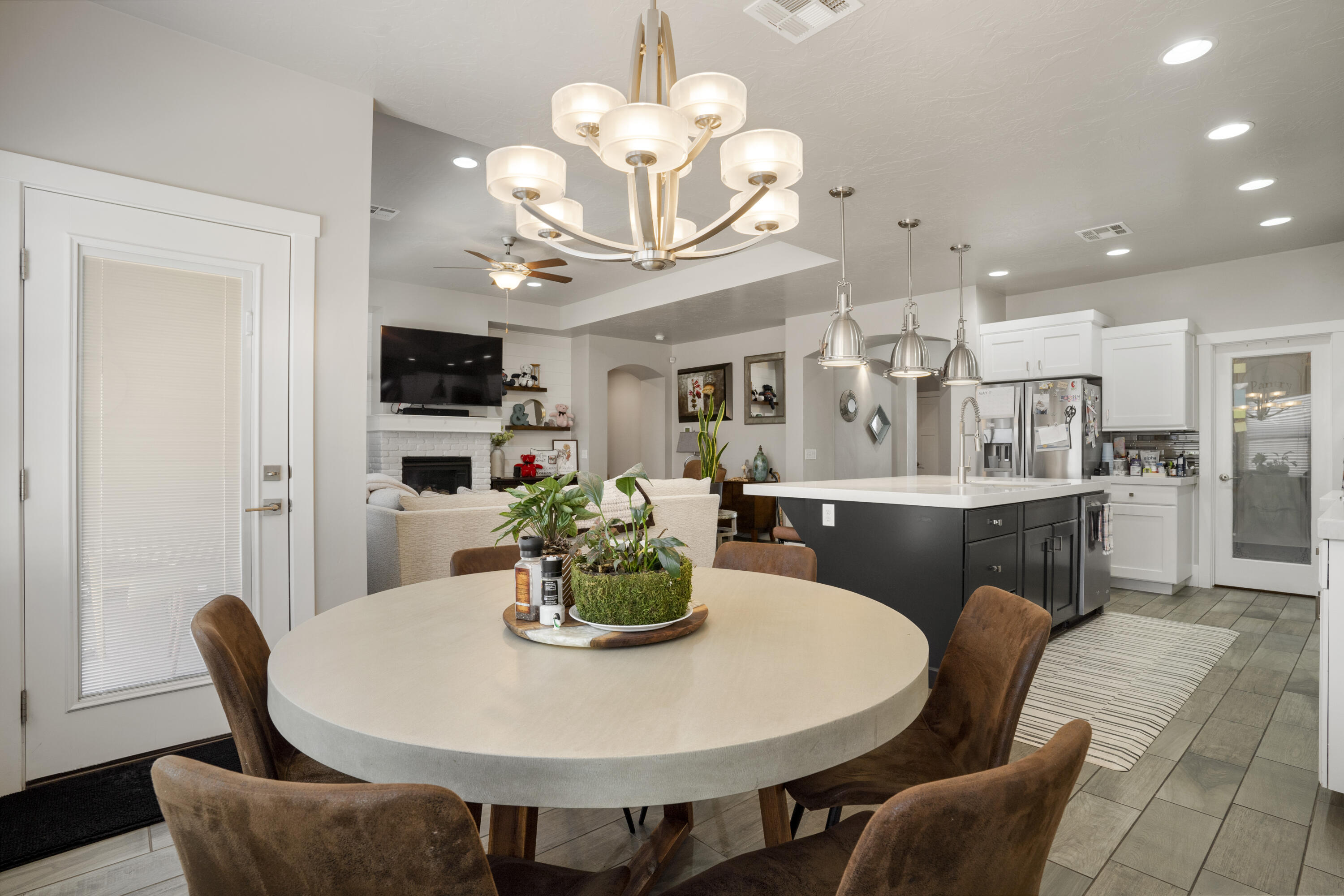 MULBERRY ESTATES - Residential