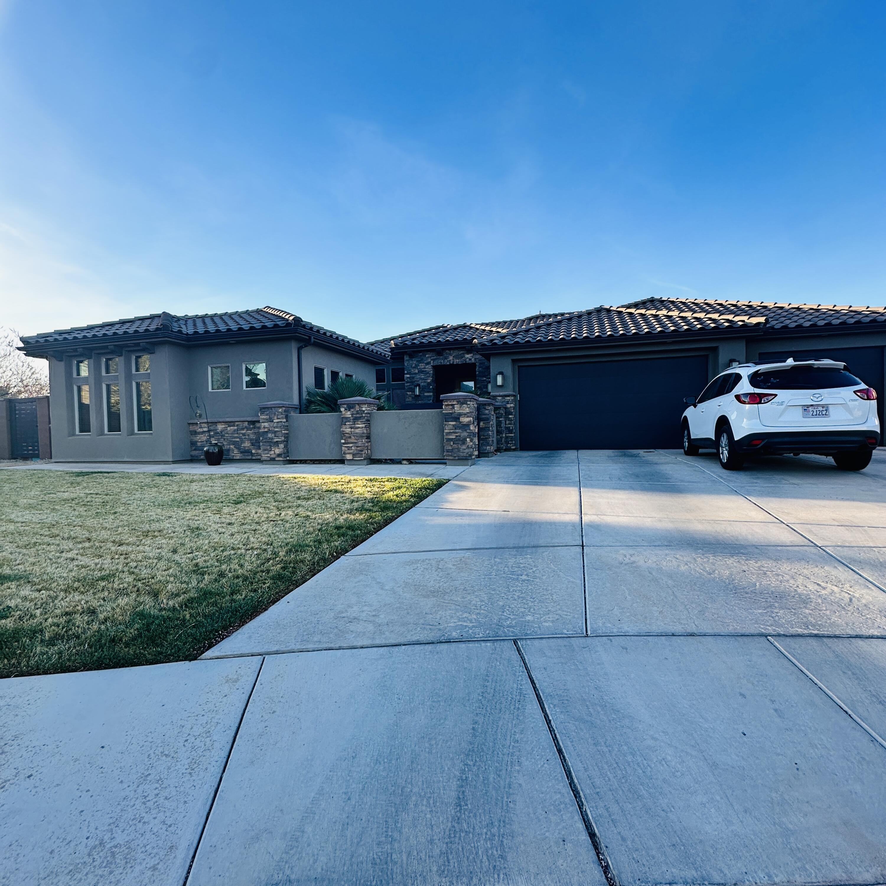 MULBERRY ESTATES - Residential