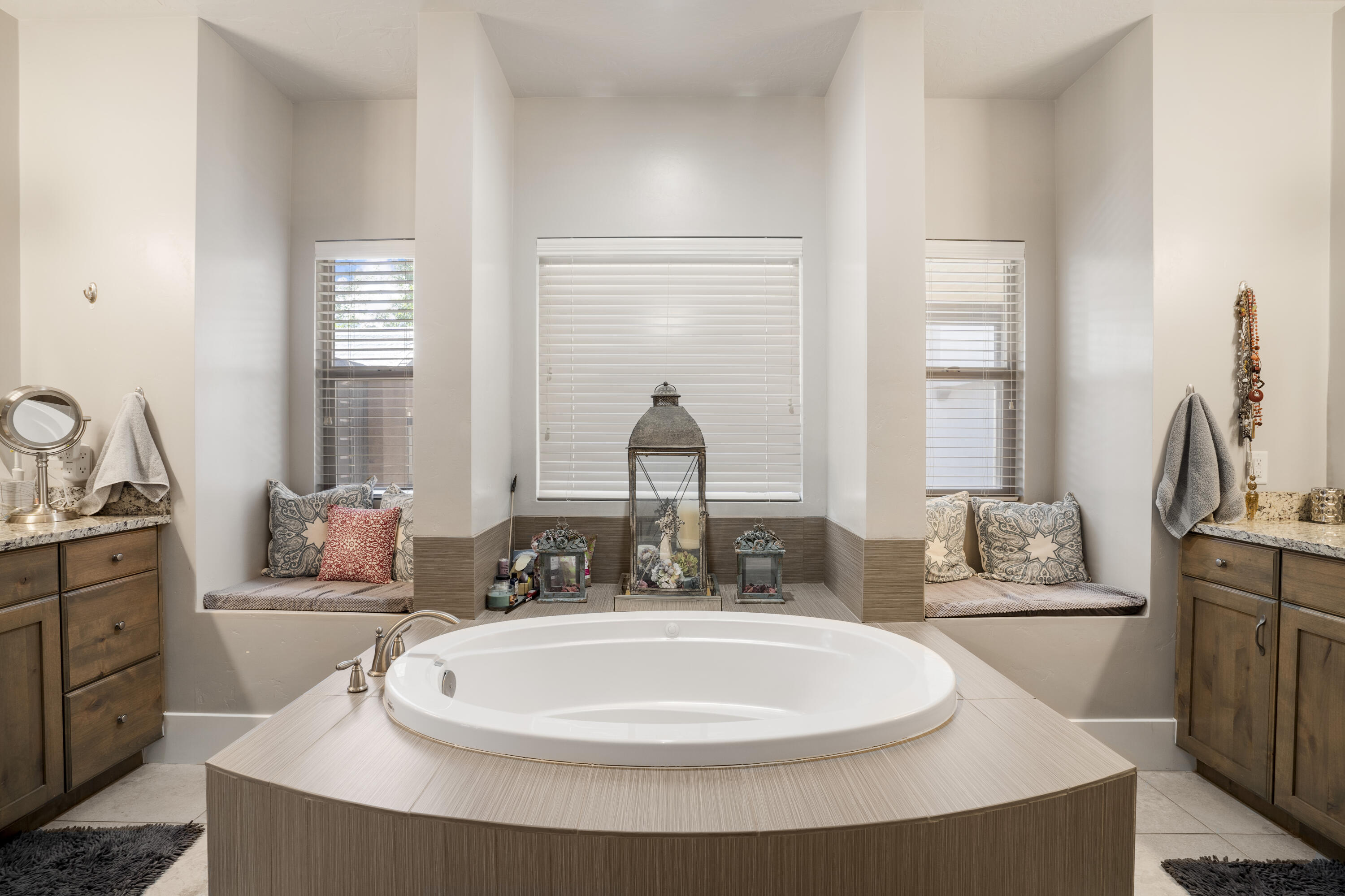 MULBERRY ESTATES - Residential