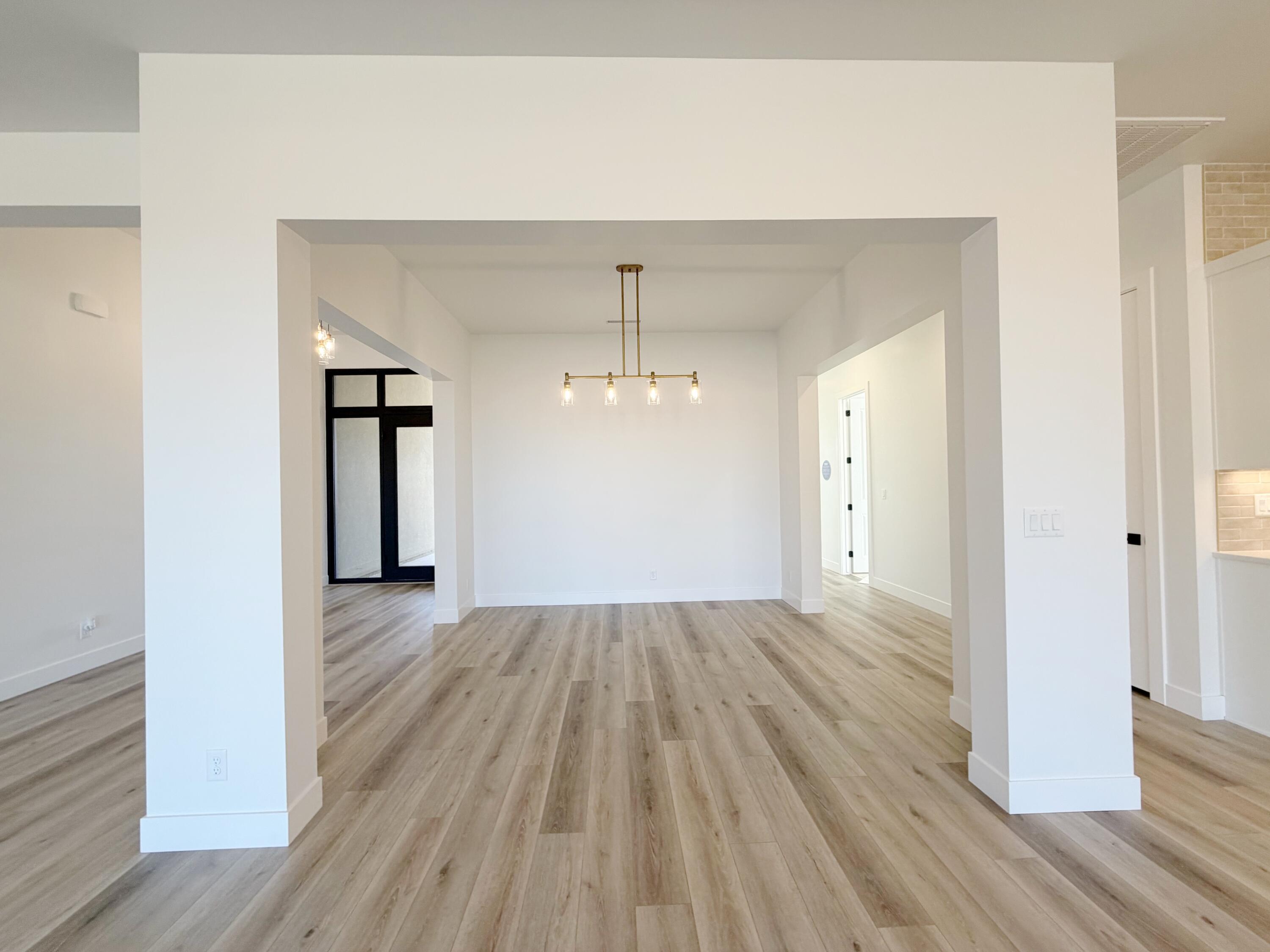 ESTATES AT SAND HOLLOW - Residential