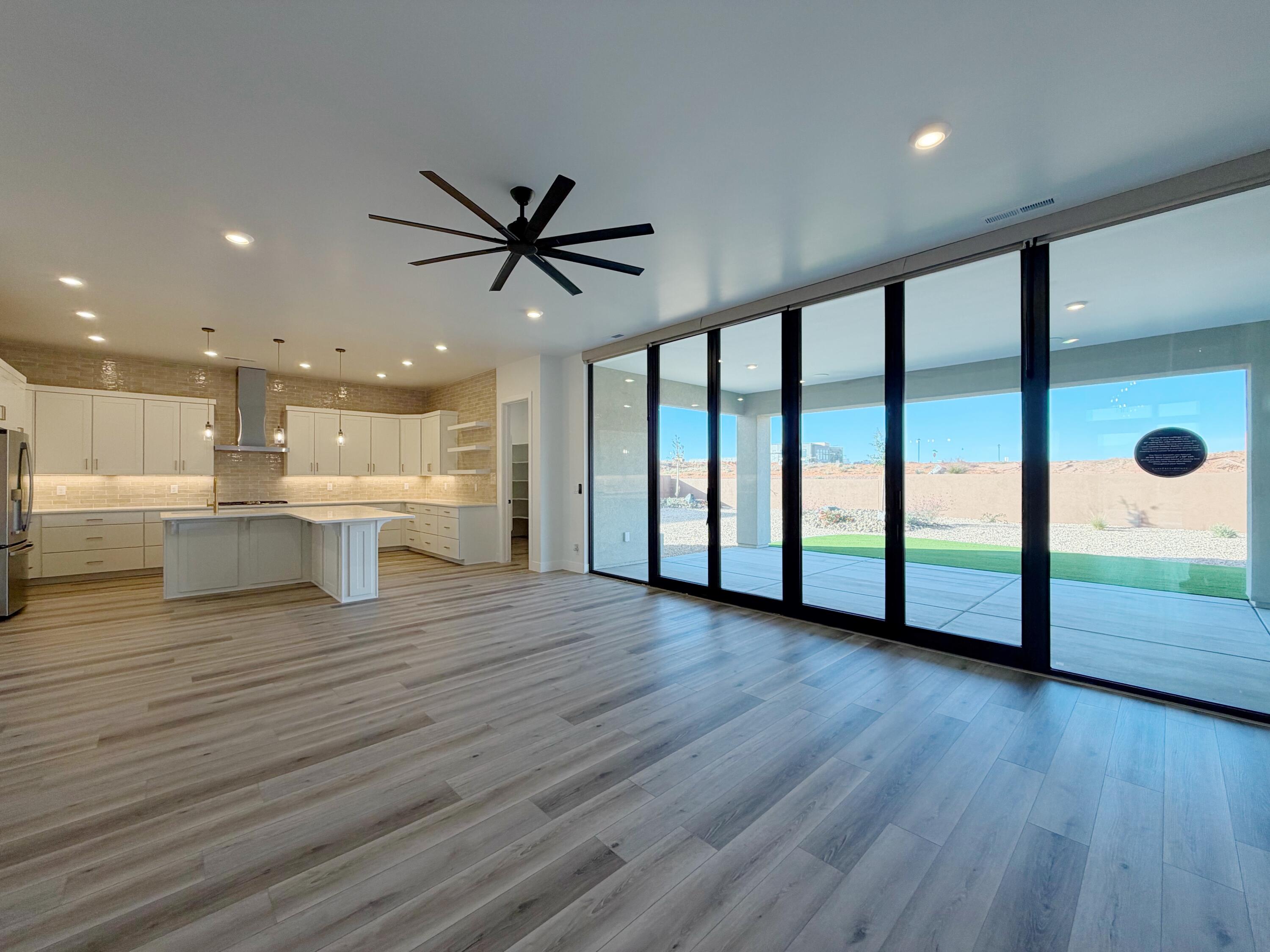 ESTATES AT SAND HOLLOW - Residential