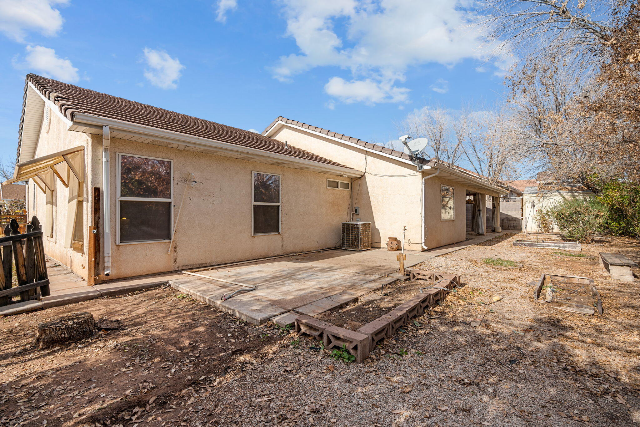 COTTON ACRES - Residential
