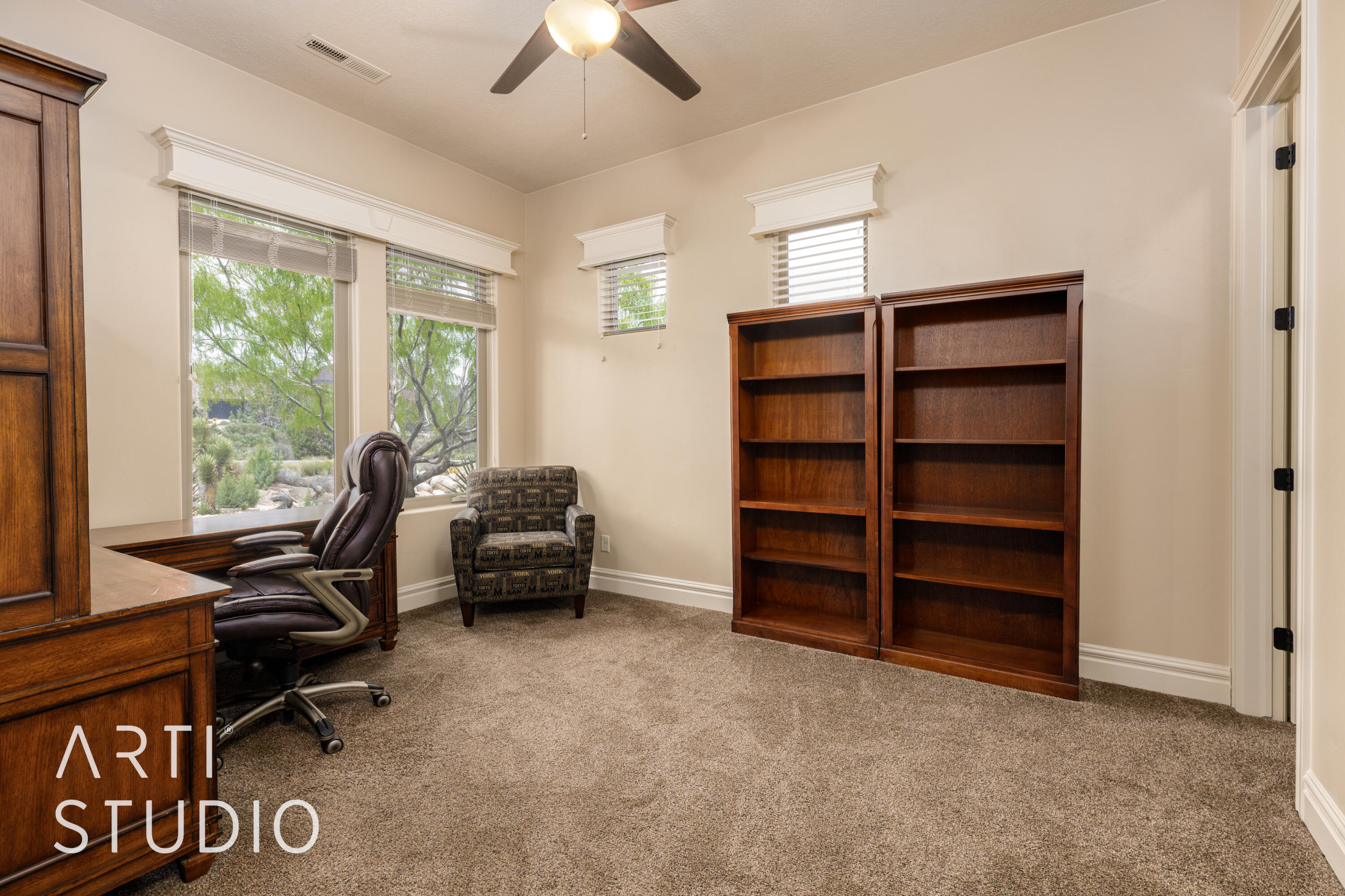 RICHARD PARRY MINOR LOT - Residential