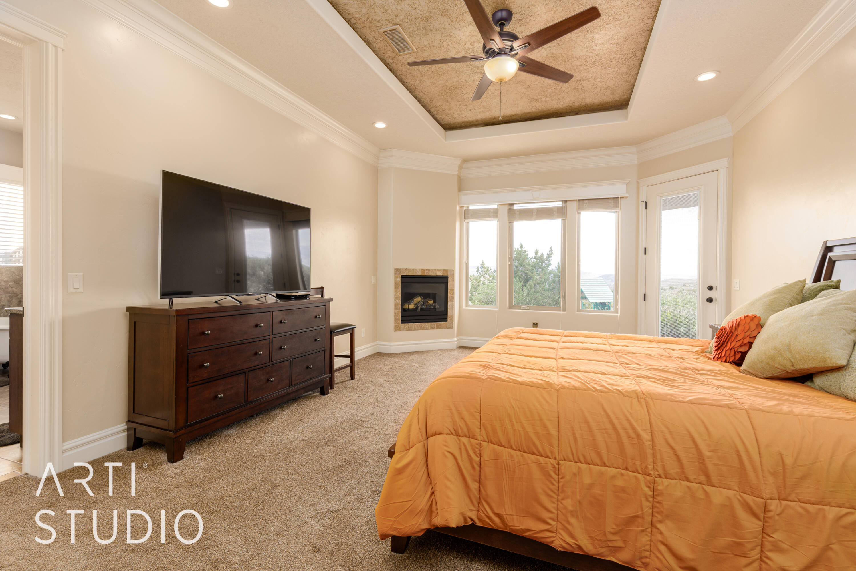 RICHARD PARRY MINOR LOT - Residential