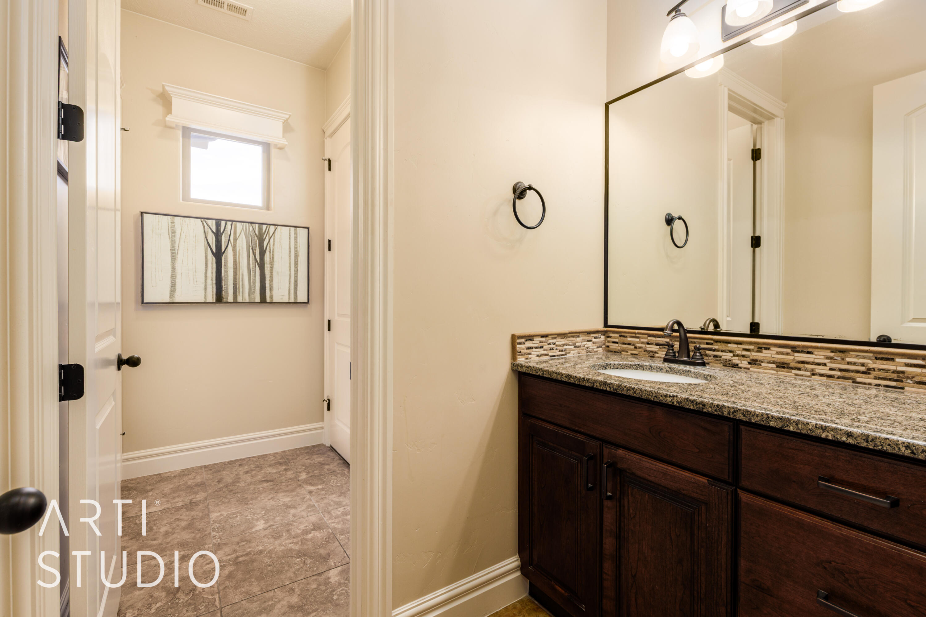 RICHARD PARRY MINOR LOT - Residential