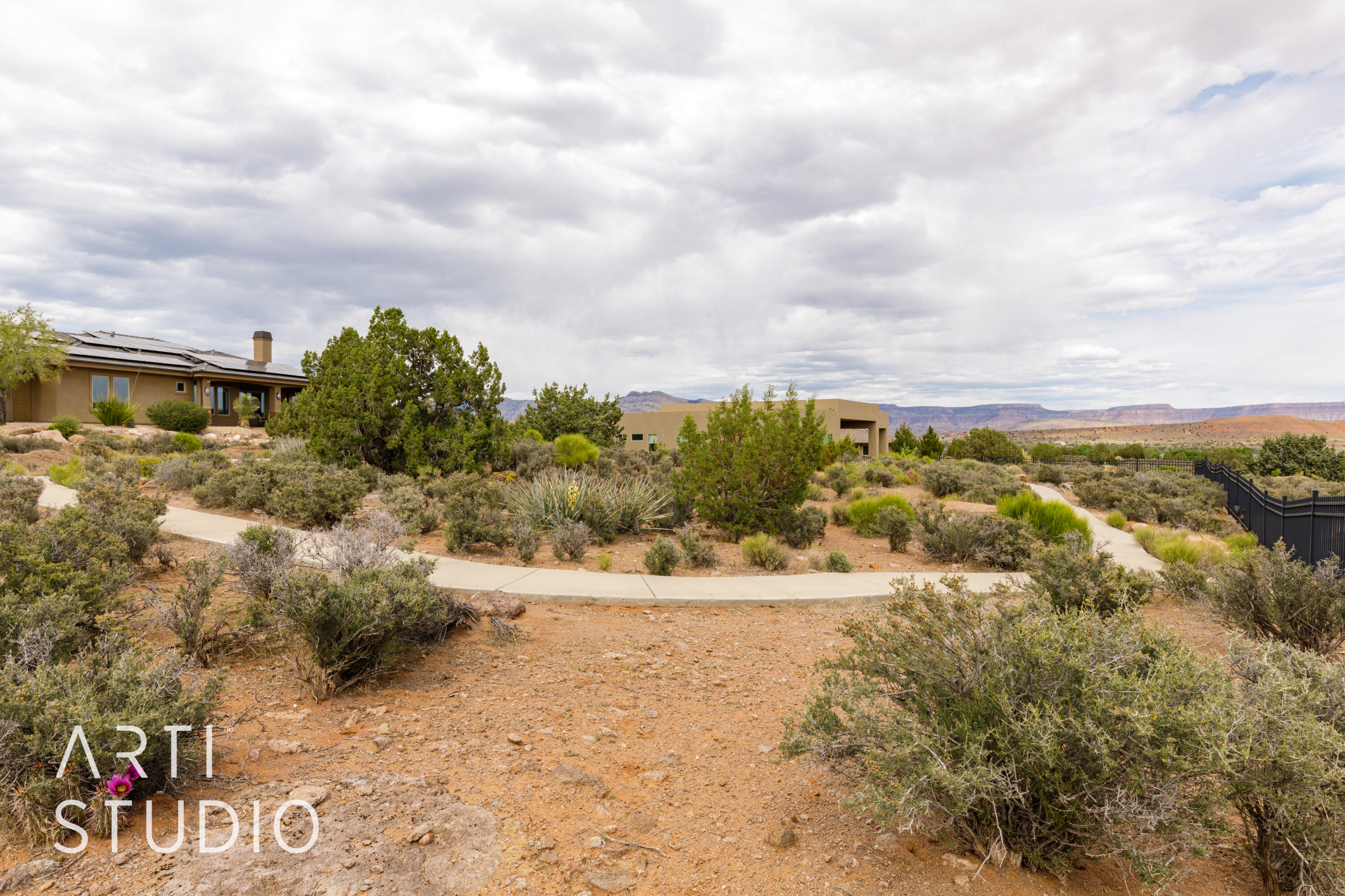 RICHARD PARRY MINOR LOT - Residential