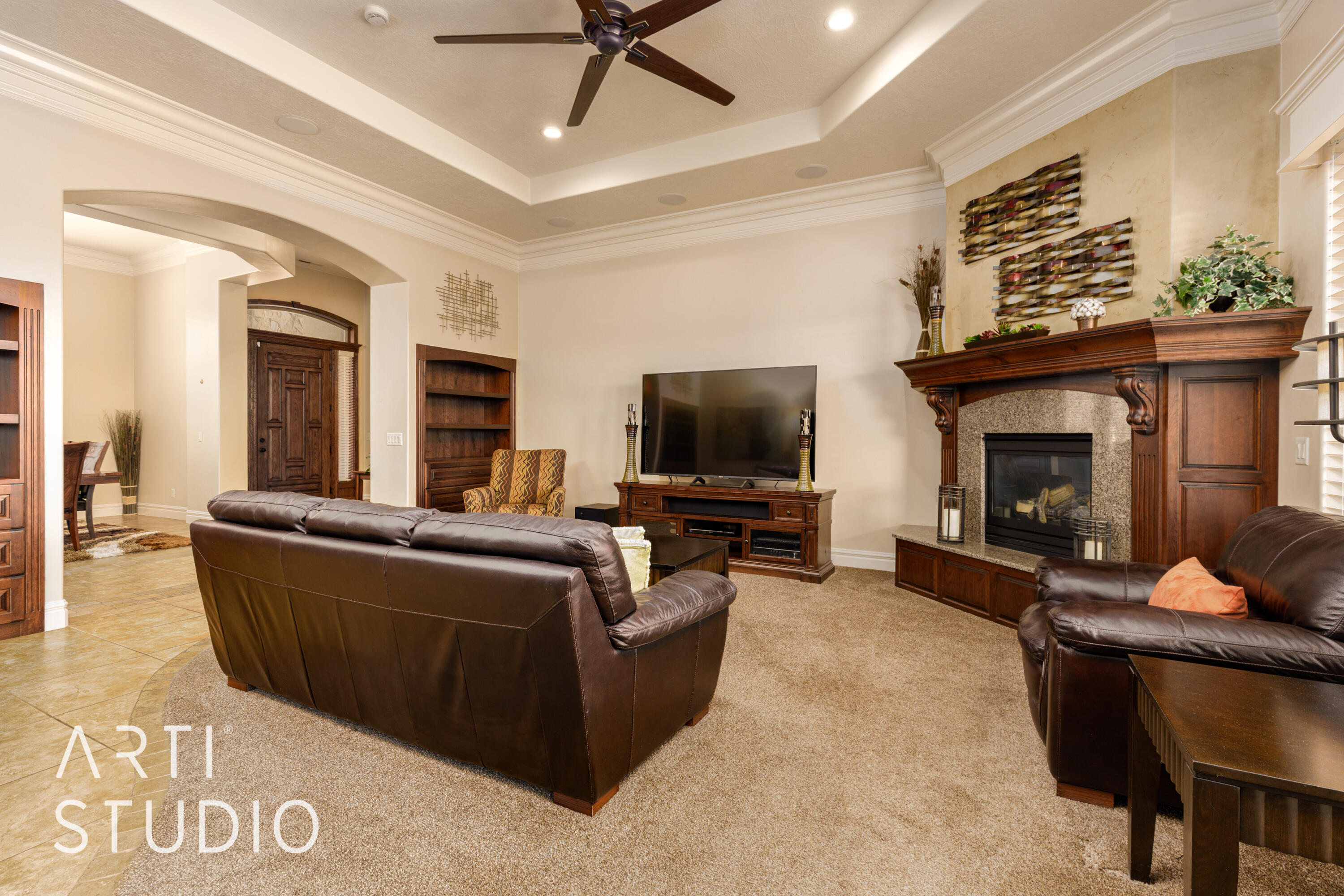 RICHARD PARRY MINOR LOT - Residential