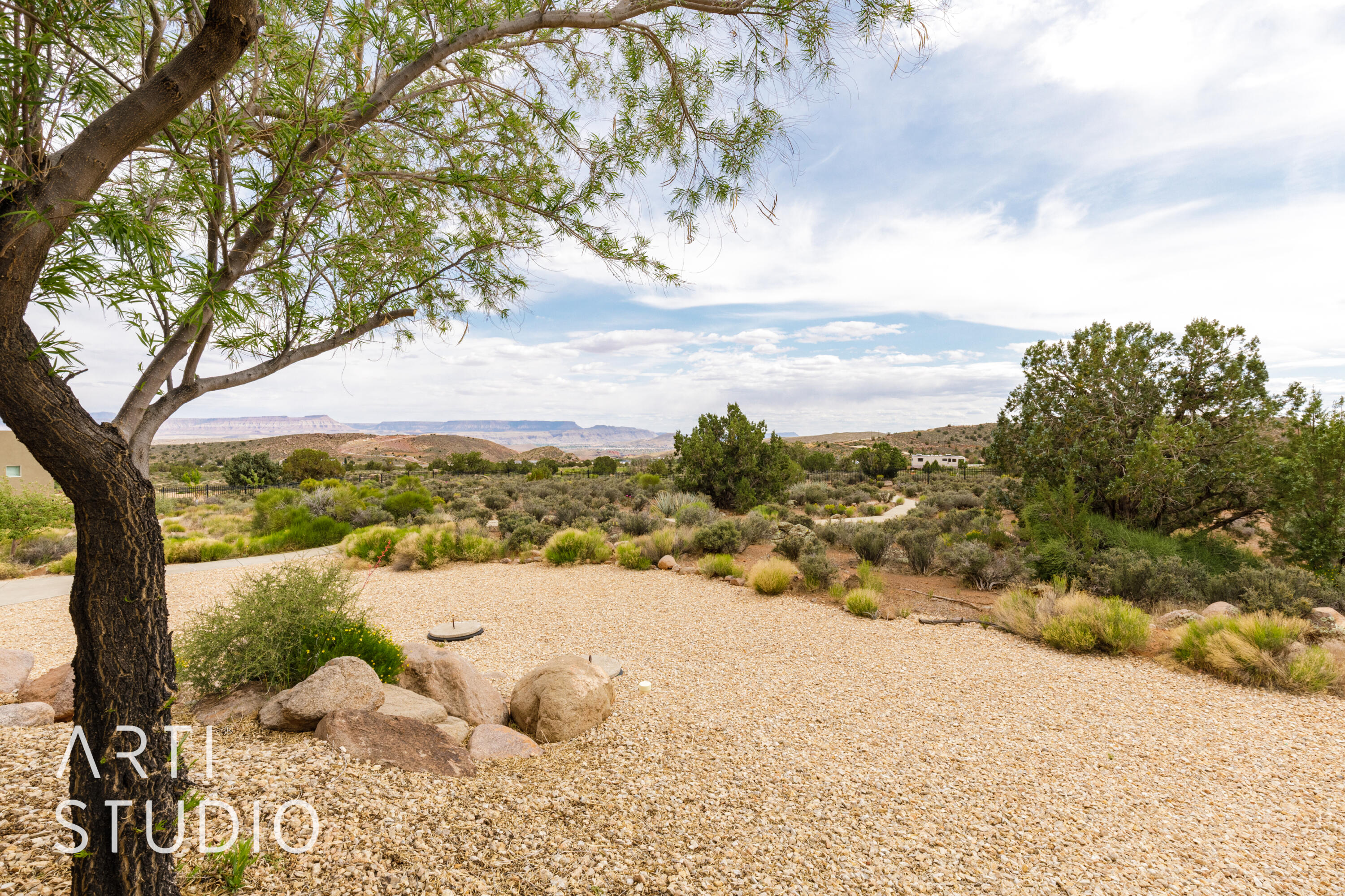 RICHARD PARRY MINOR LOT - Residential